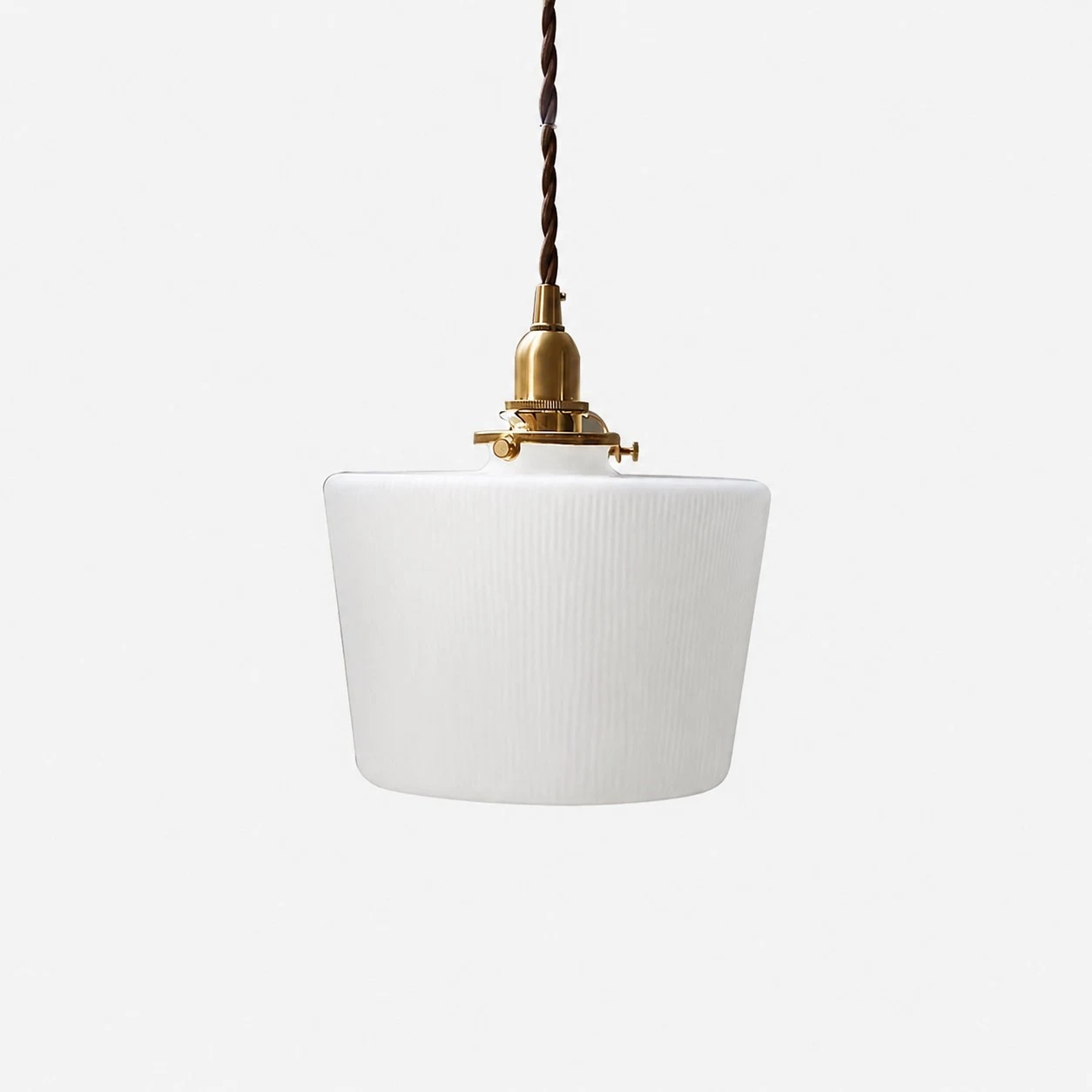 pendentif en verre côtelé blanc couleur