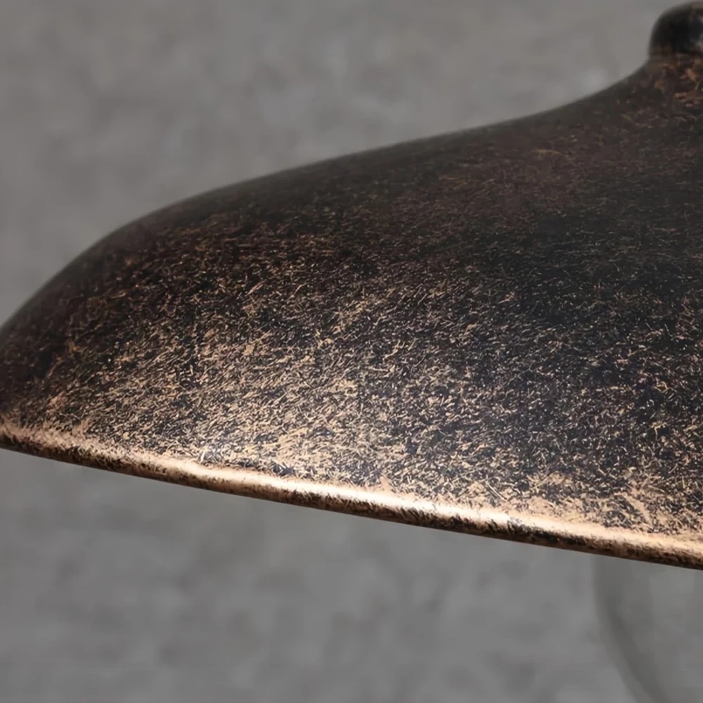Detalhe da cúpula de metal texturizado