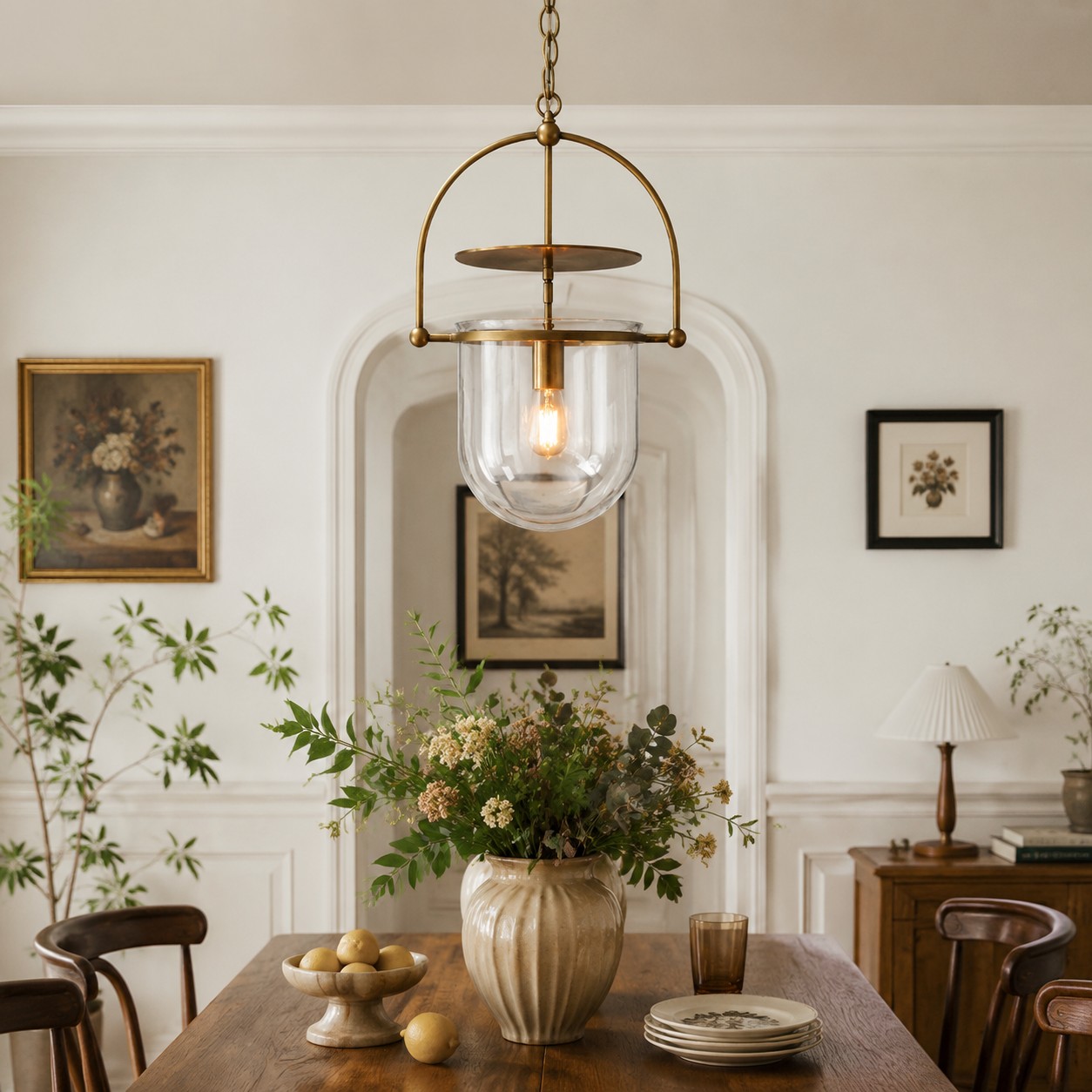 Un tocco vintage e accogliente per la sala da pranzo, l'ingresso e il comodino.