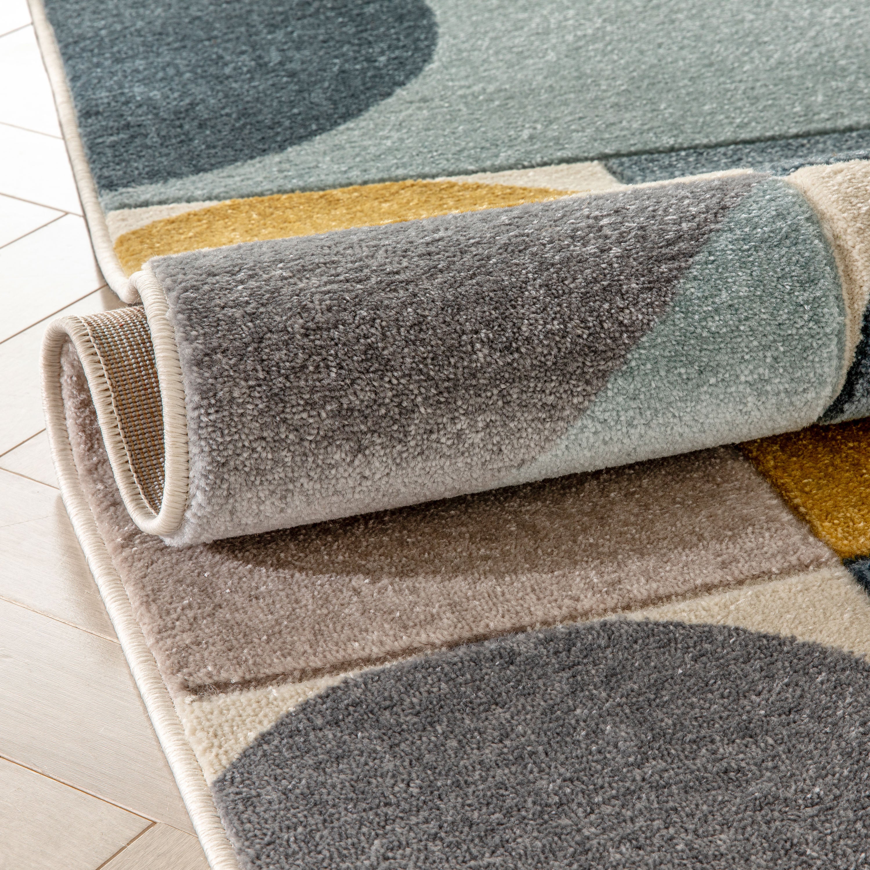 Dede Blauer Mid-Century Modern Teppich mit geometrischen Formen von Chill Rugs