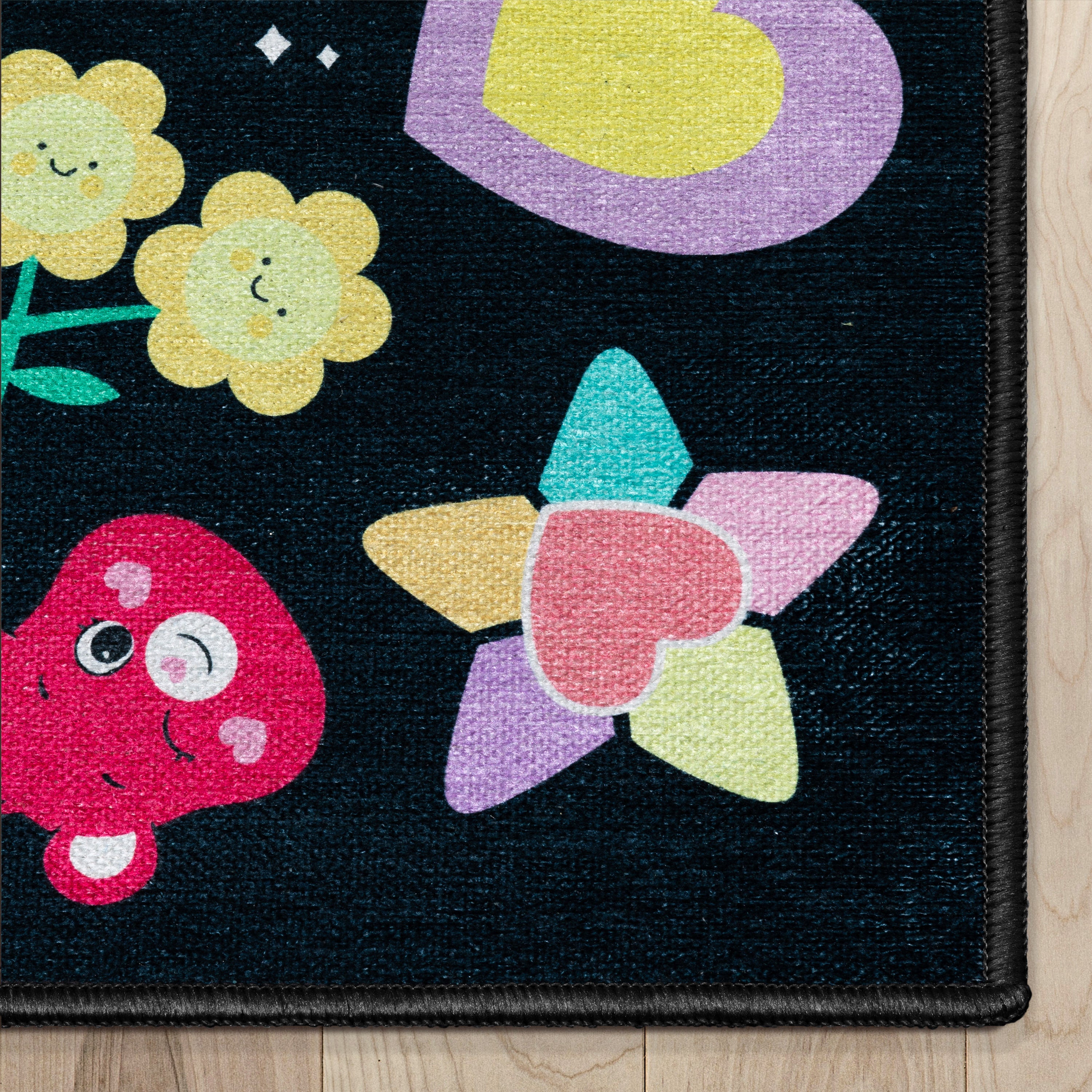 Care Bears Abzeichen und B&auml;ren schwarzer Teppich