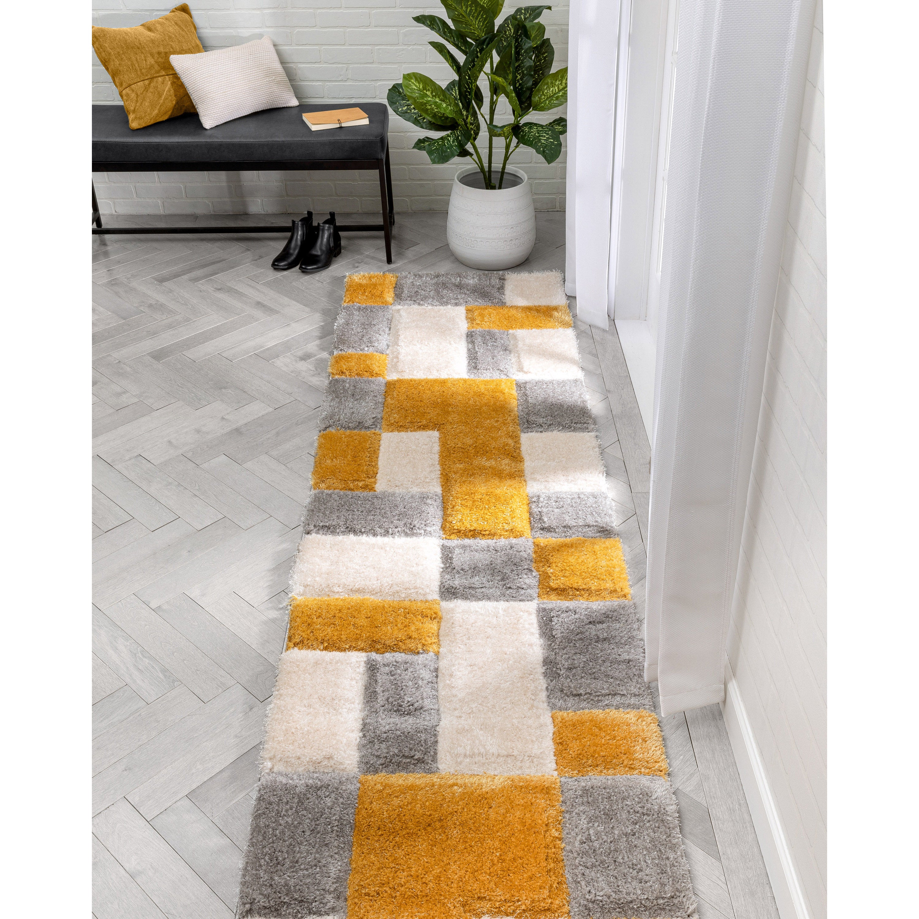 Escondido Gelber moderner geometrischer 3D-strukturierter Shag-Teppich von Chill Rugs