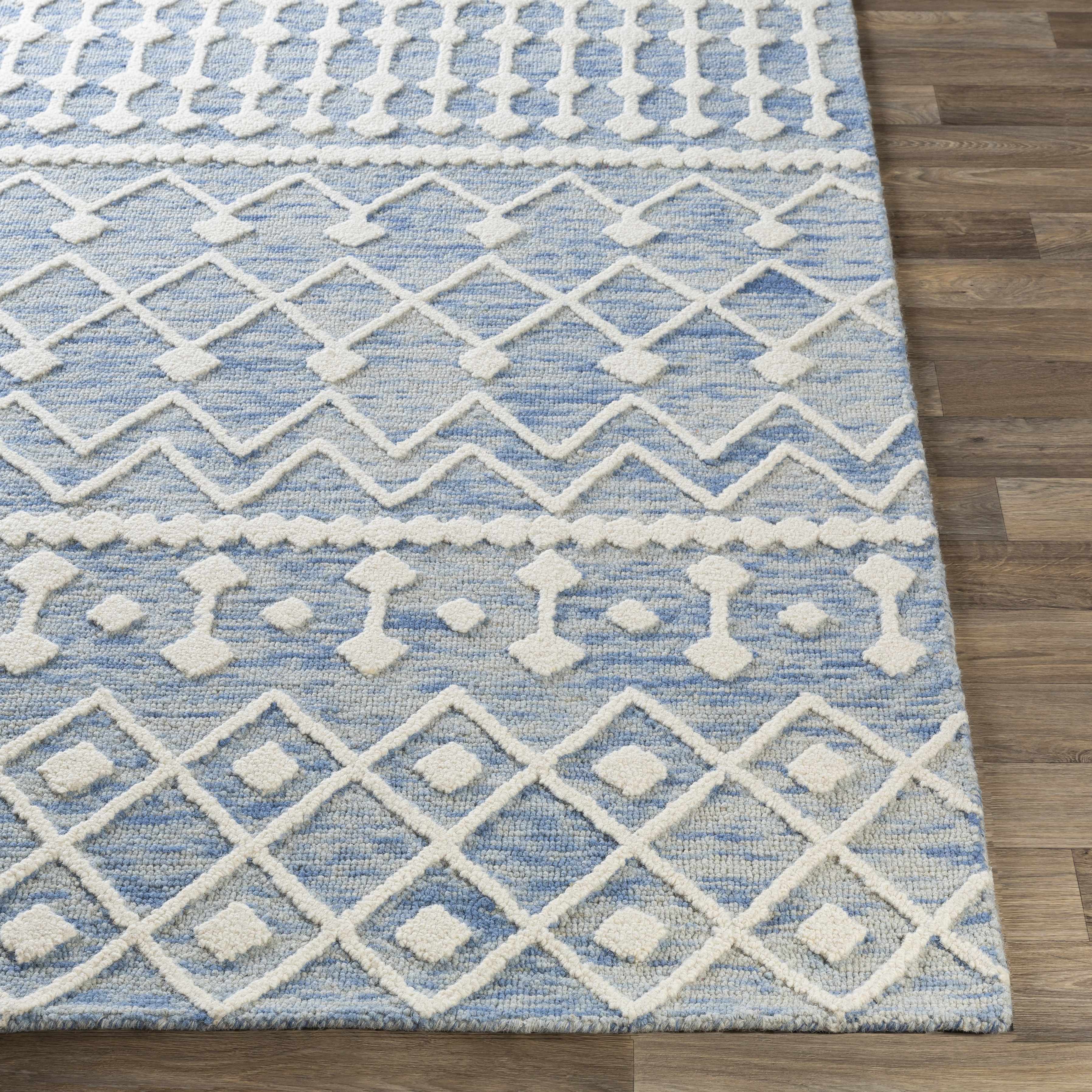 Blauer Plainwell-Wollteppich mit Pr&auml;gung &ndash; Ausverkauf