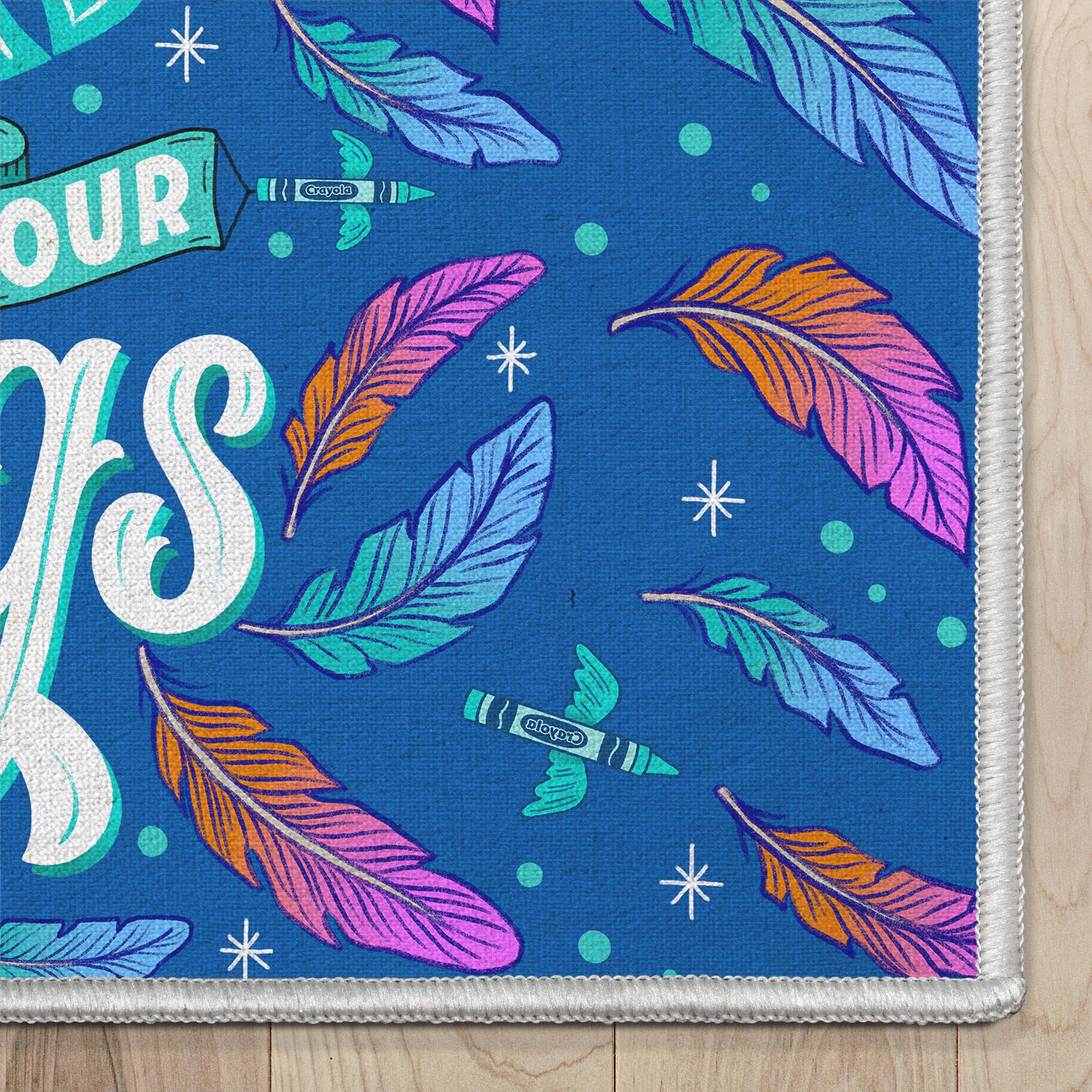 Blauer Teppich &bdquo;Spread Your Wings&ldquo;.