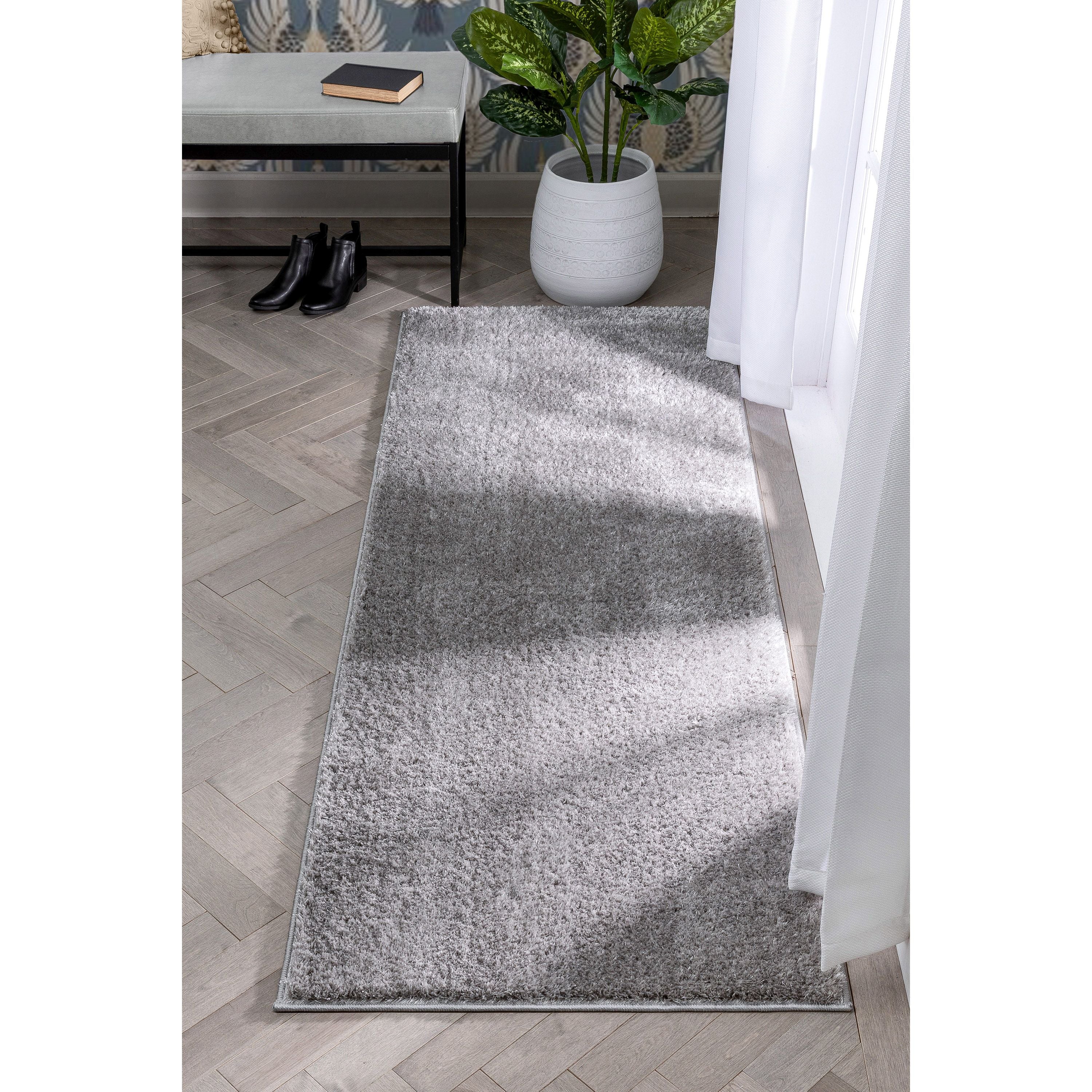 Chroma Glam Massiver, ultraweicher Shag-Teppich in Hellgrau mit mehreren Texturen und schimmerndem Flor
