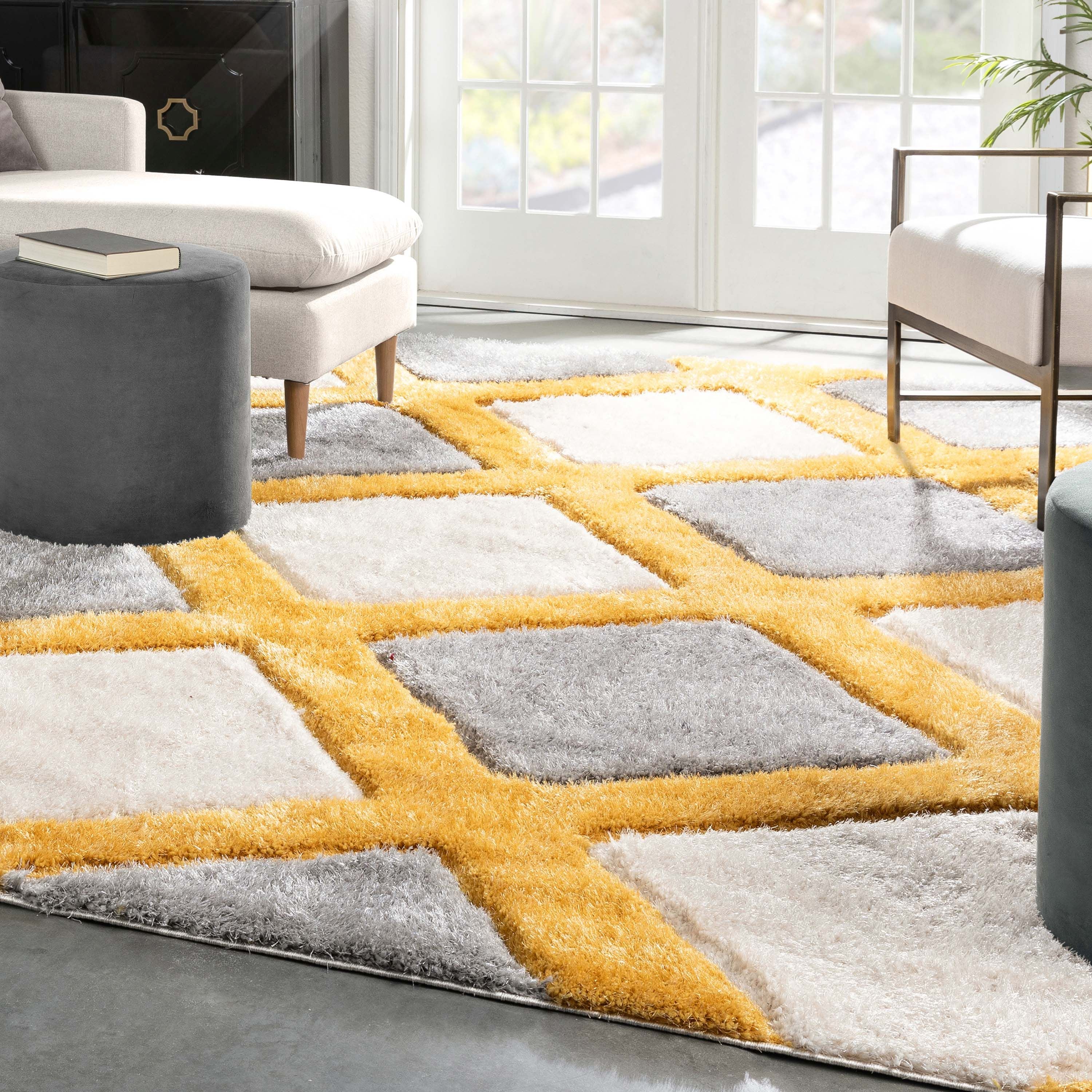 Eleganter, moderner, geometrischer 3D-strukturierter Shag-Teppich in Gelb von Chill Rugs