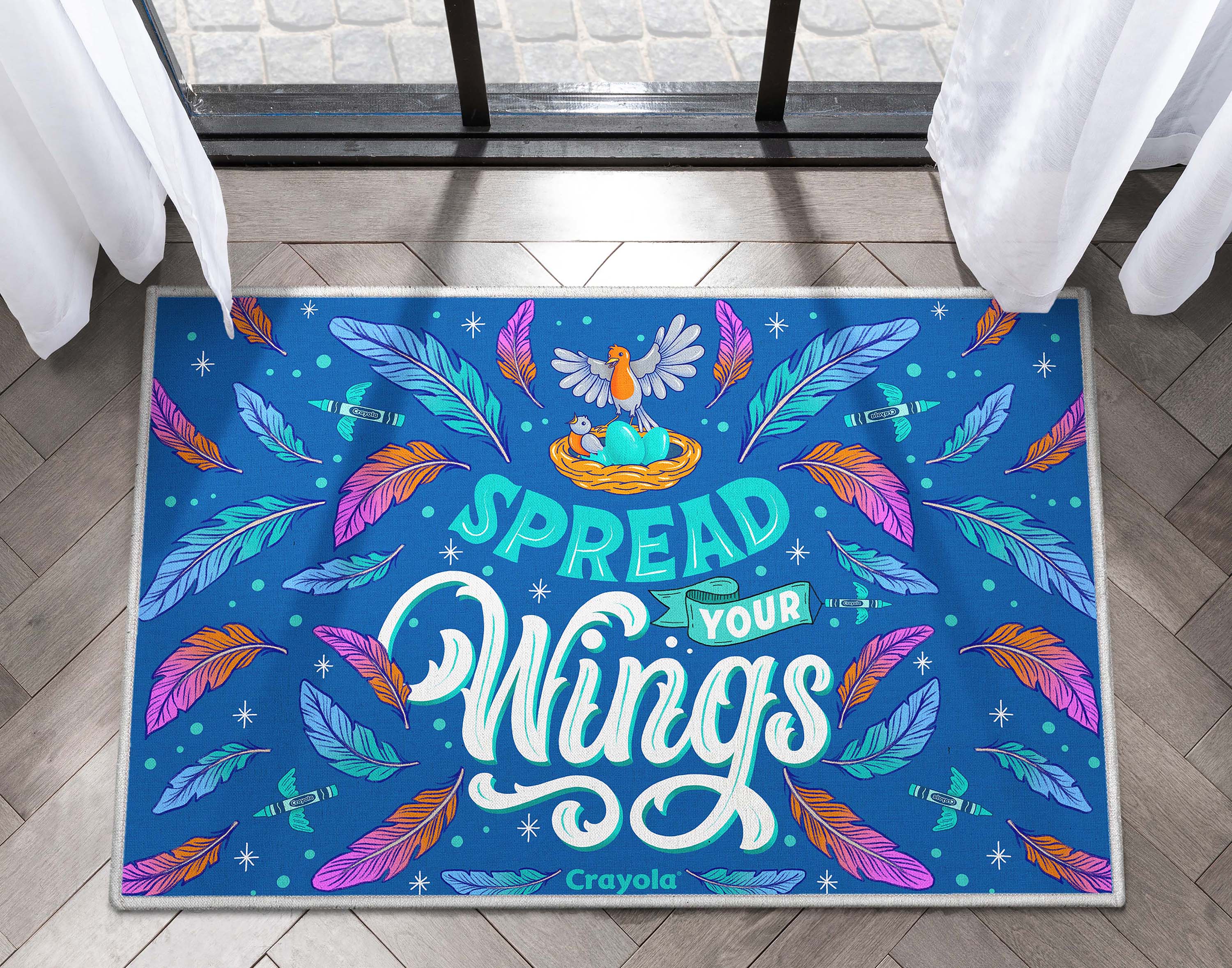 Blauer Teppich &bdquo;Spread Your Wings&ldquo;.