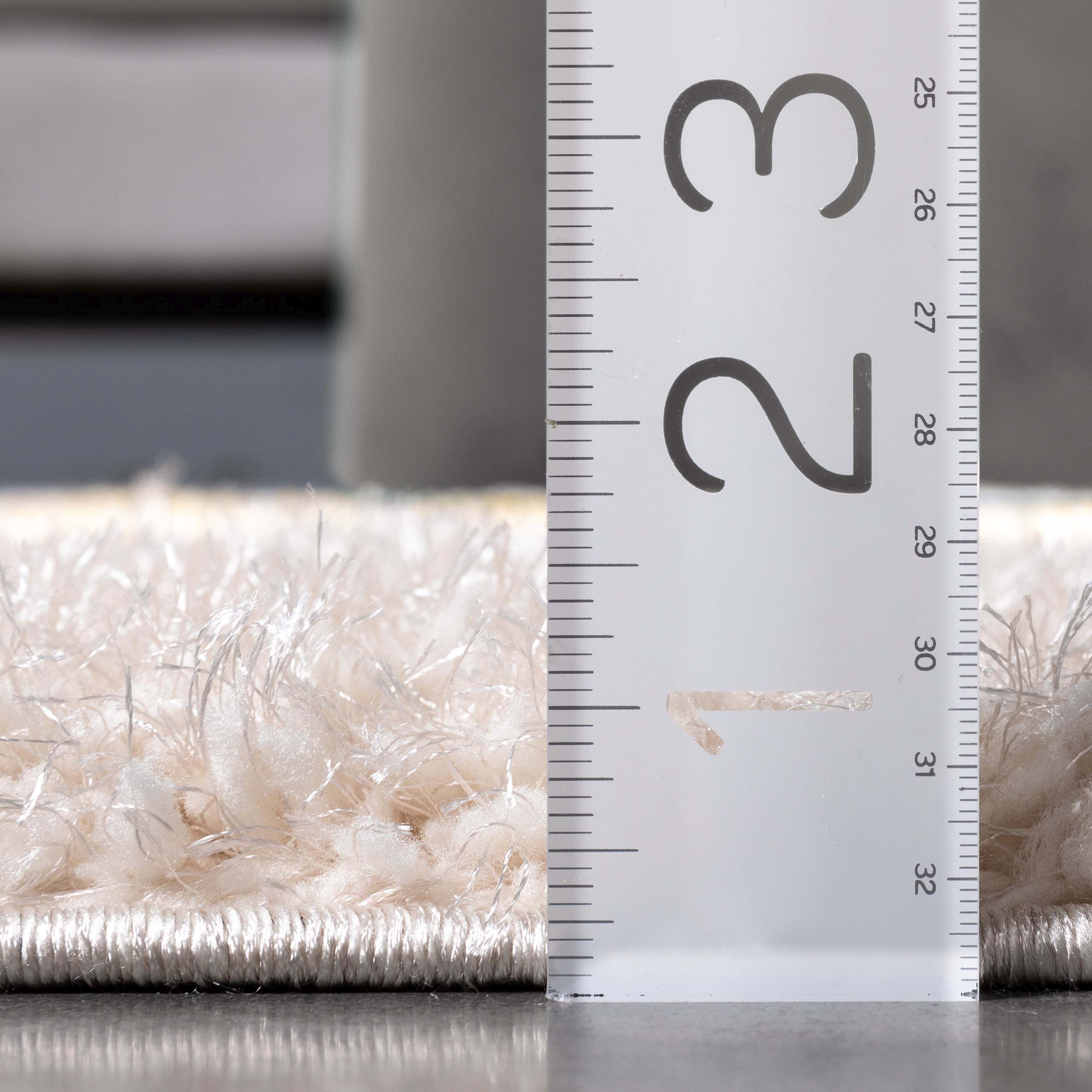 Eleganter, moderner, geometrischer 3D-strukturierter Shag-Teppich in Gelb von Chill Rugs