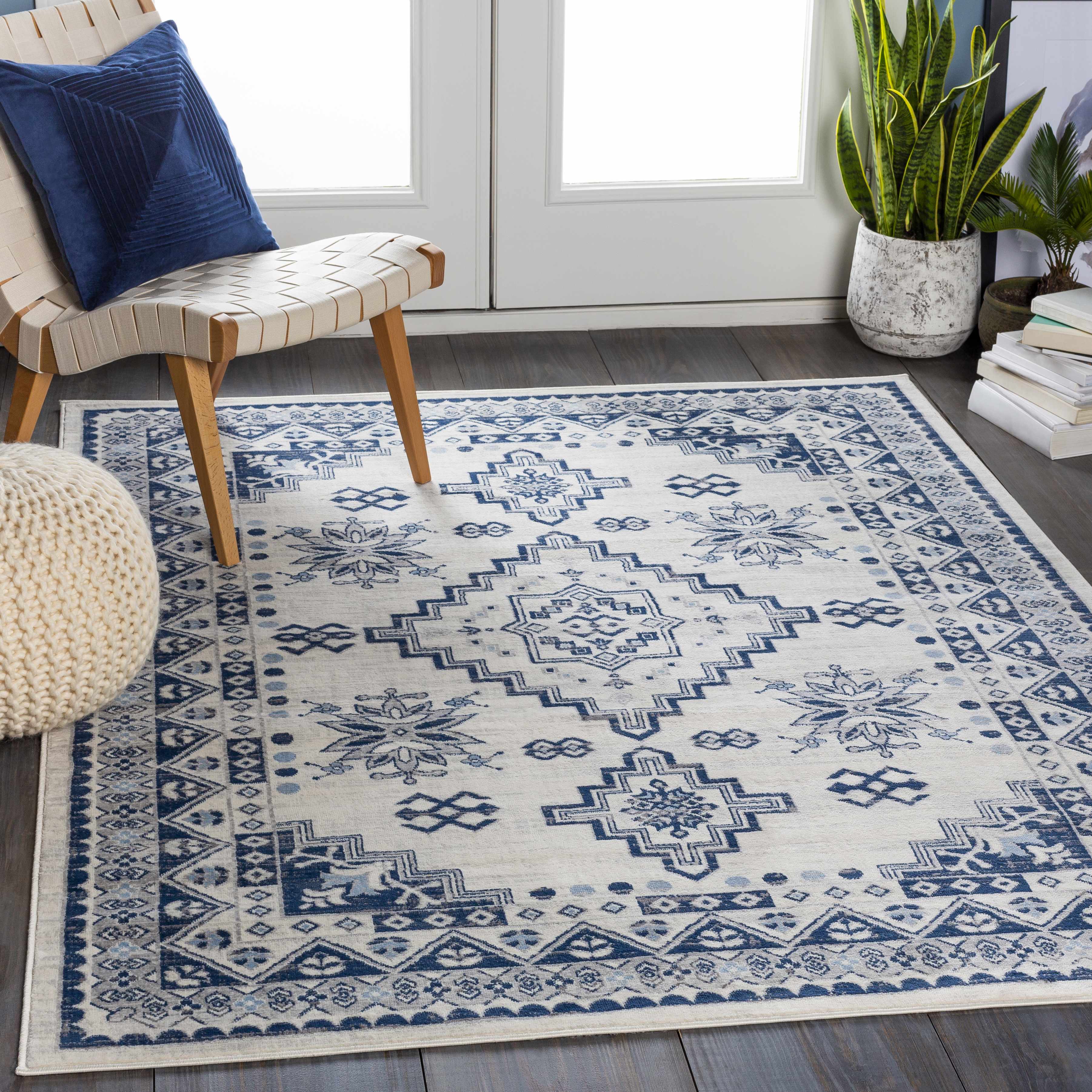 Ryton 9x12 Wei&szlig;/Blau Traditioneller Teppich &ndash; Ausverkauf