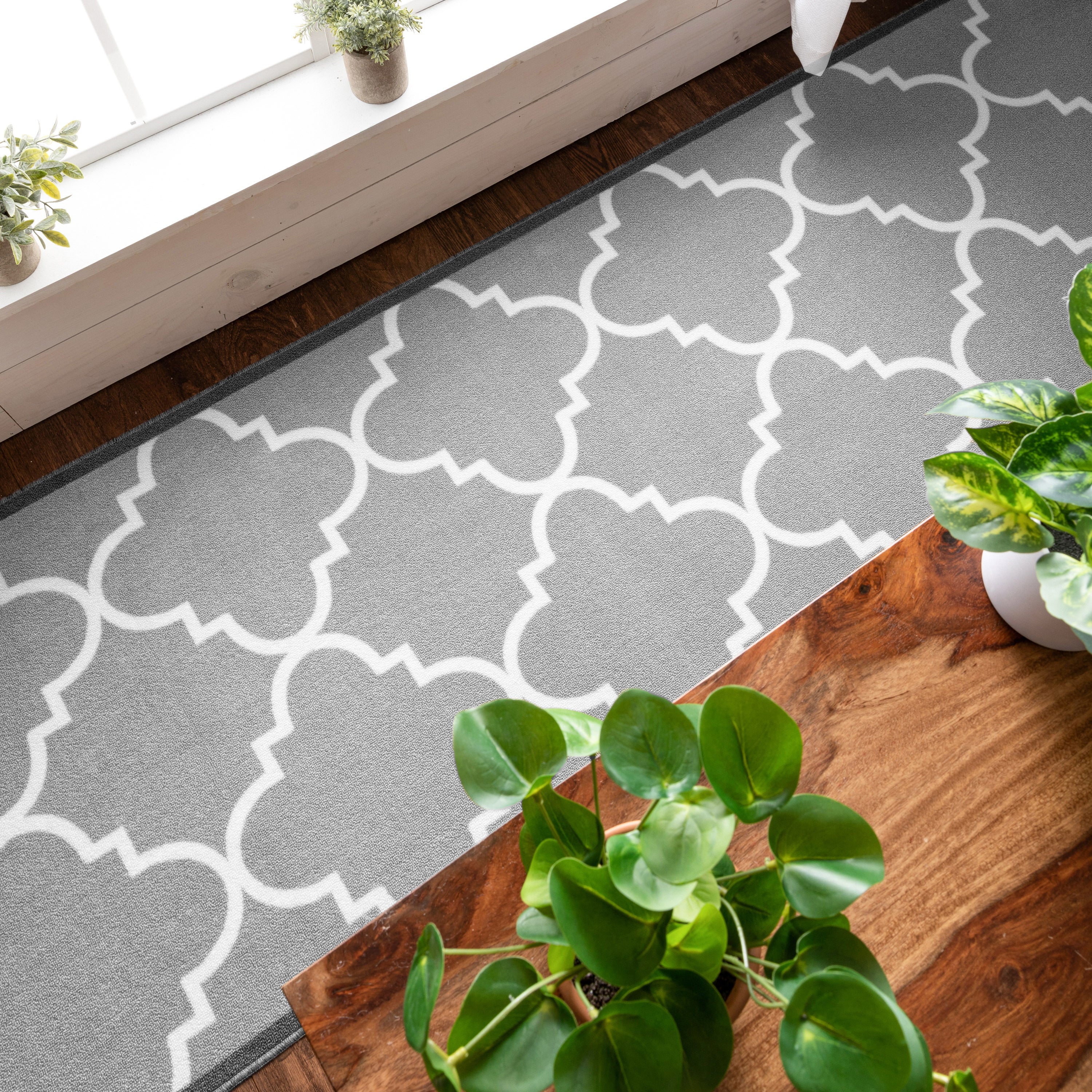 Moderner, flach gewebter Baumwollr&uuml;ckenteppich &bdquo;Brooklyn Trellis&ldquo; in Grau