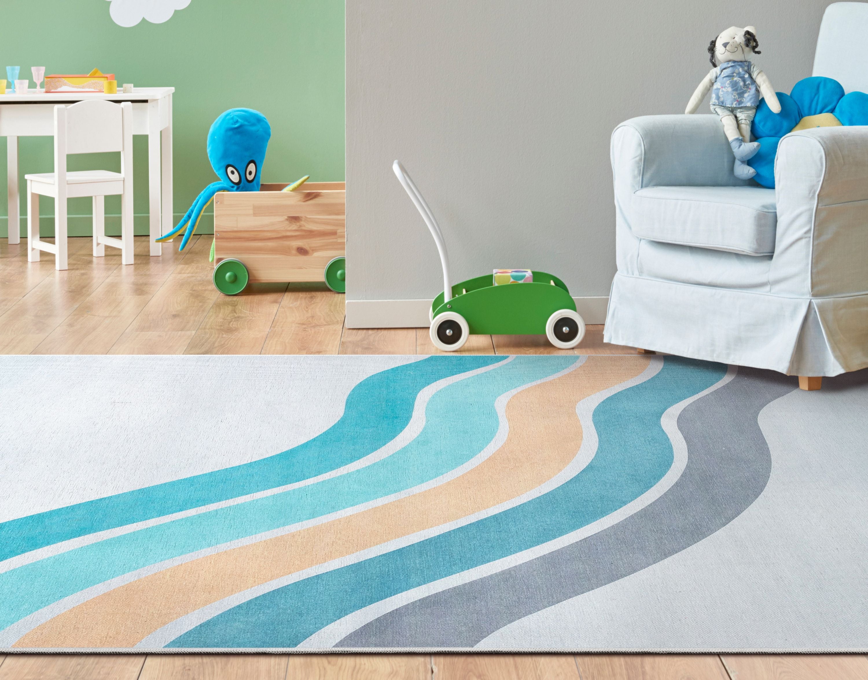 Geschwungener, moderner, mehrfarbiger, blauer Regenbogen-Flachgewebe-Teppich