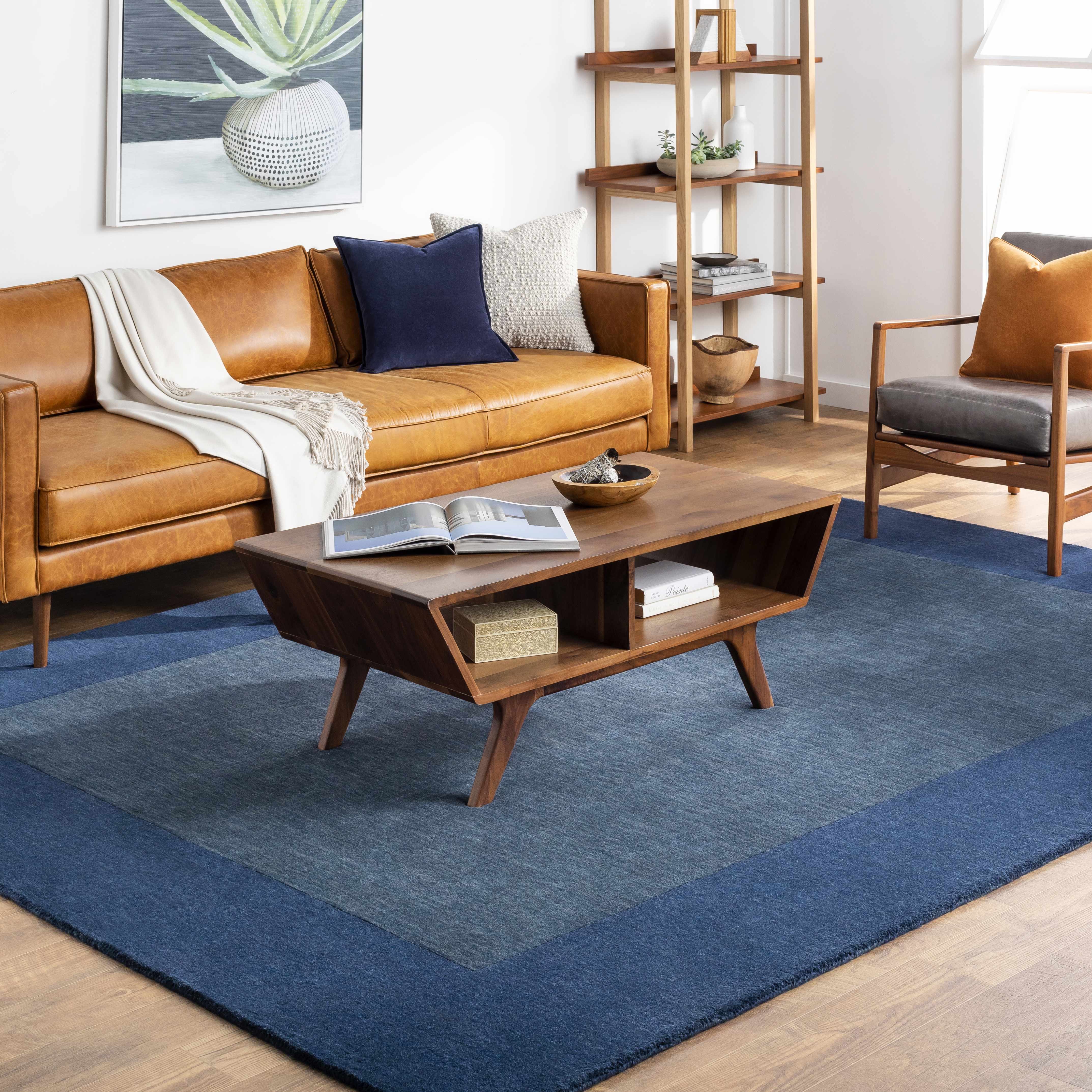 Fingerhut Wollteppich mit blauem Rand