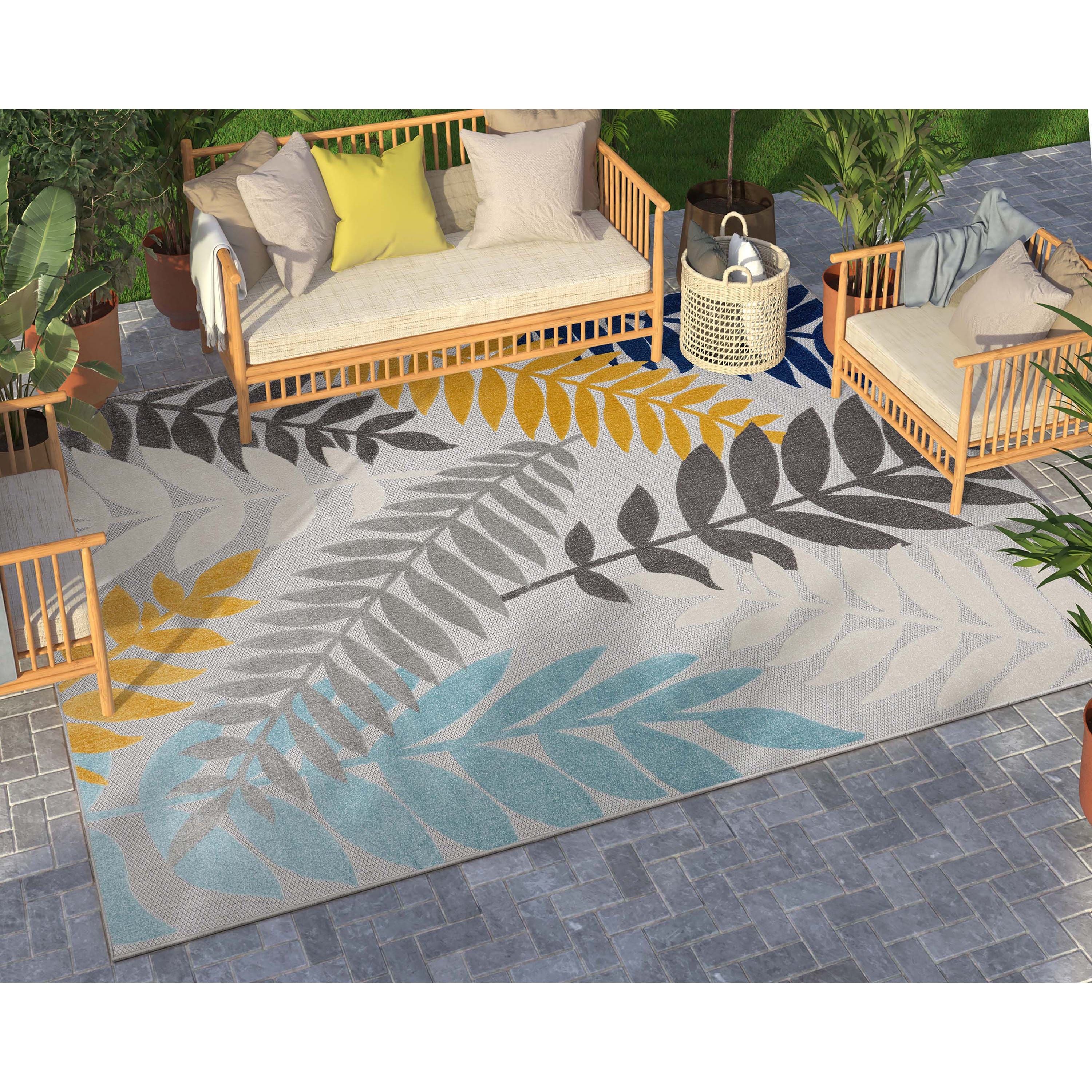 Mariah Grey Tropical Indoor Outdoor Teppich