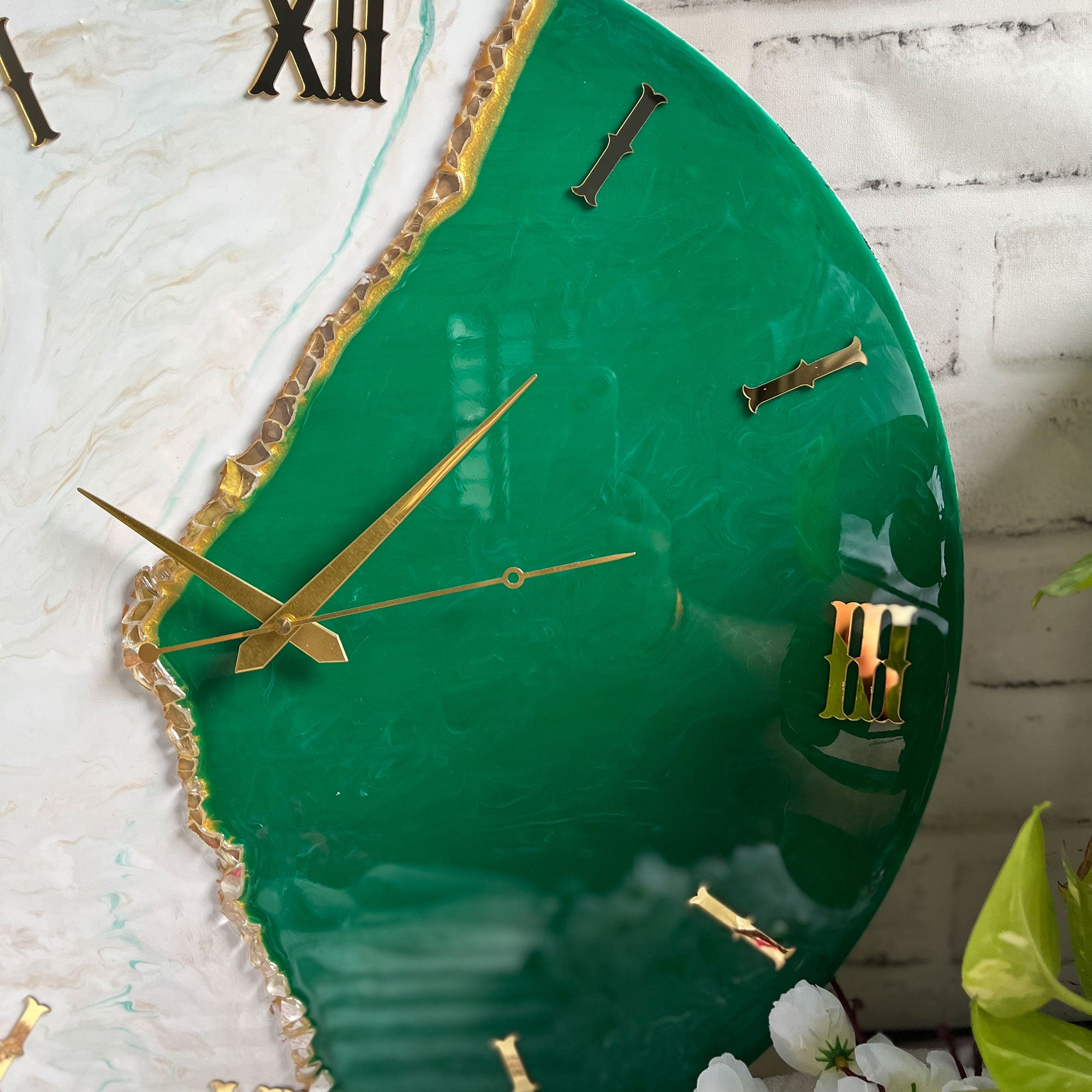 Ultimate Green & White Epoxy Resin Wall Clock