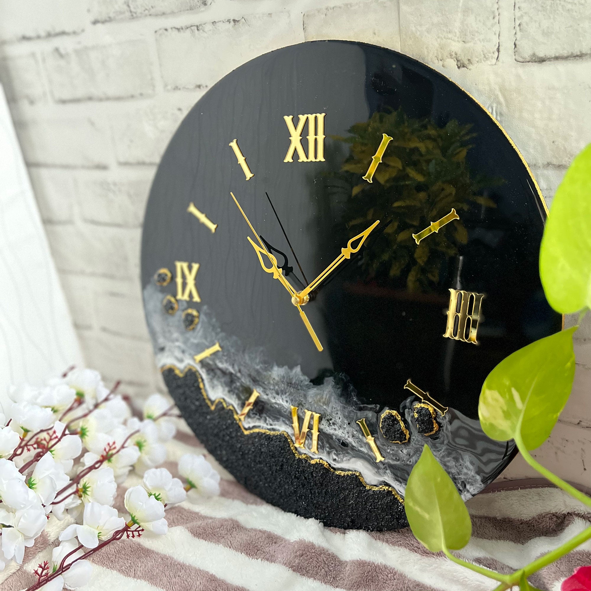 Dark Black Glitter Epoxy Resin Wall Clock