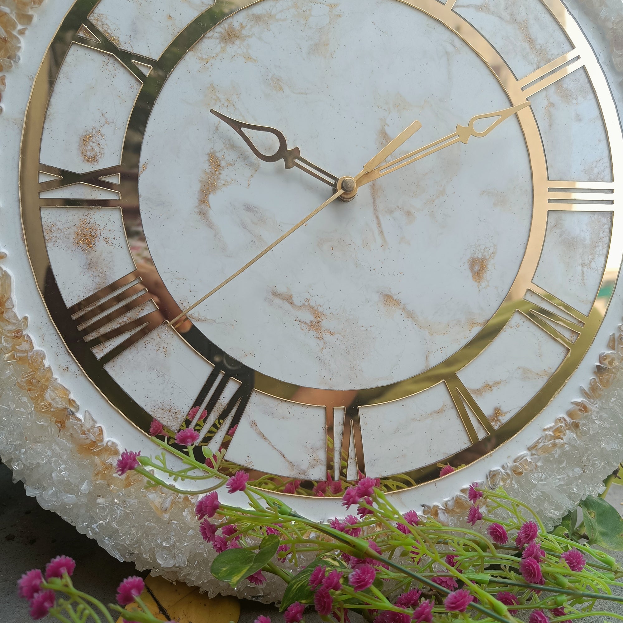 Ultimate White Stone With Gold Color Epoxy Resin Wall Clock