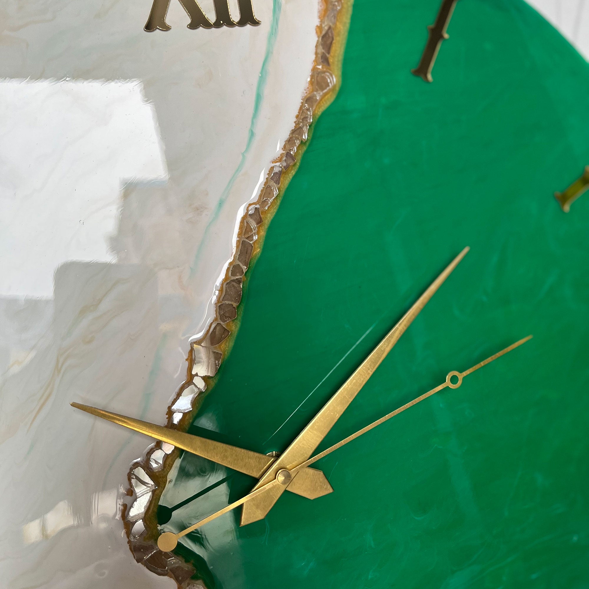 Ultimate Green & White Epoxy Resin Wall Clock