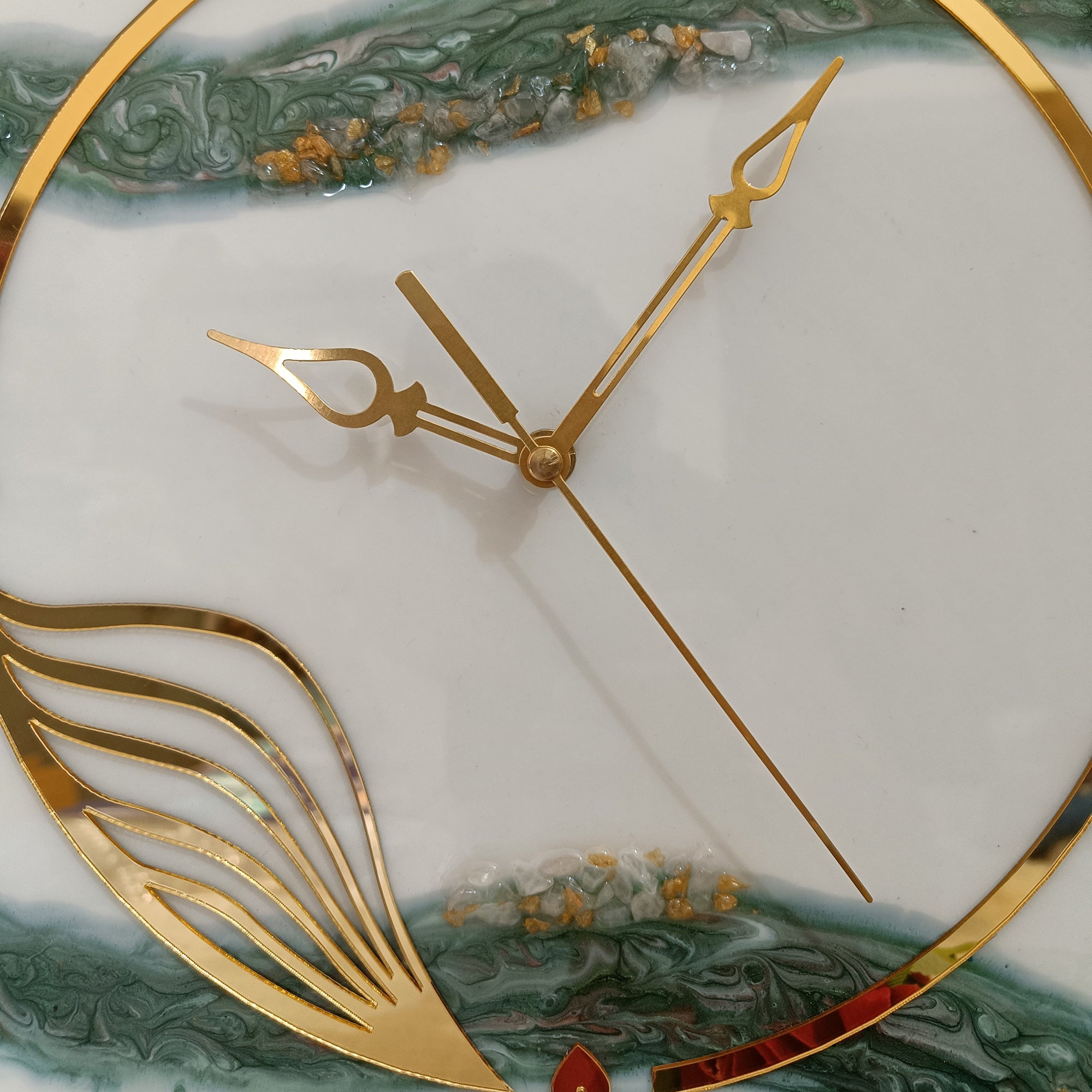 Green White With Stone Epoxy Resin Wall Clock