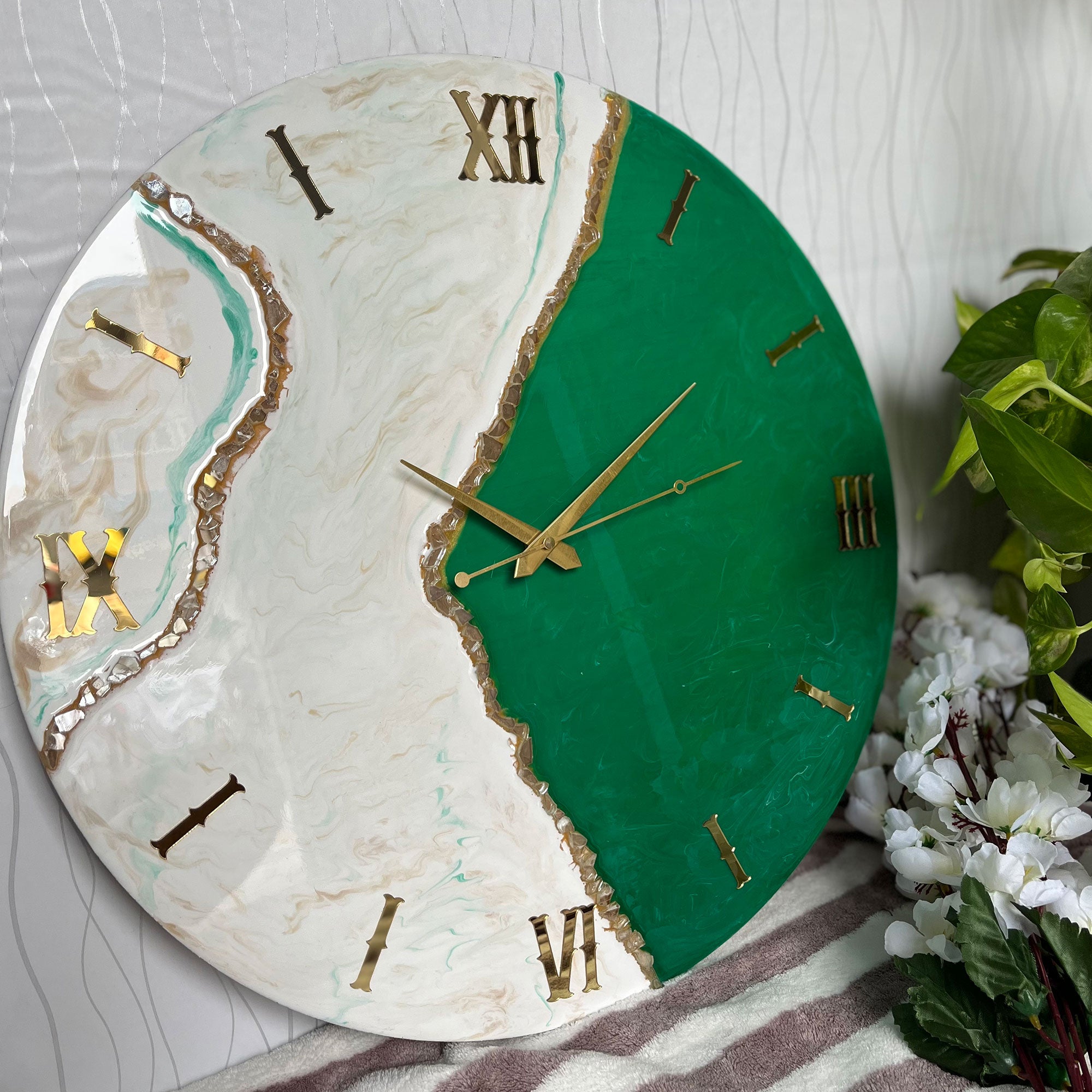 Ultimate Green & White Epoxy Resin Wall Clock