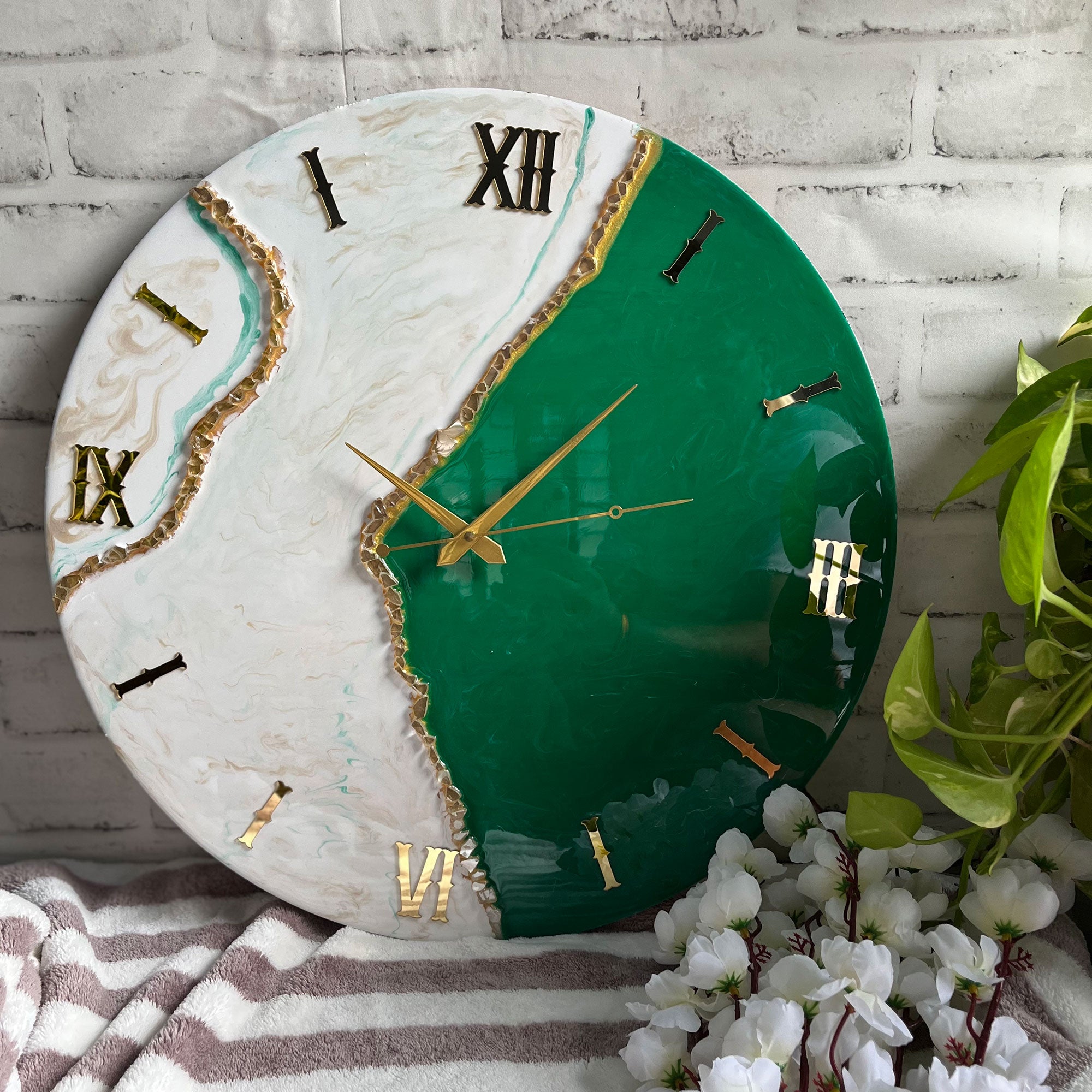 Ultimate Green & White Epoxy Resin Wall Clock
