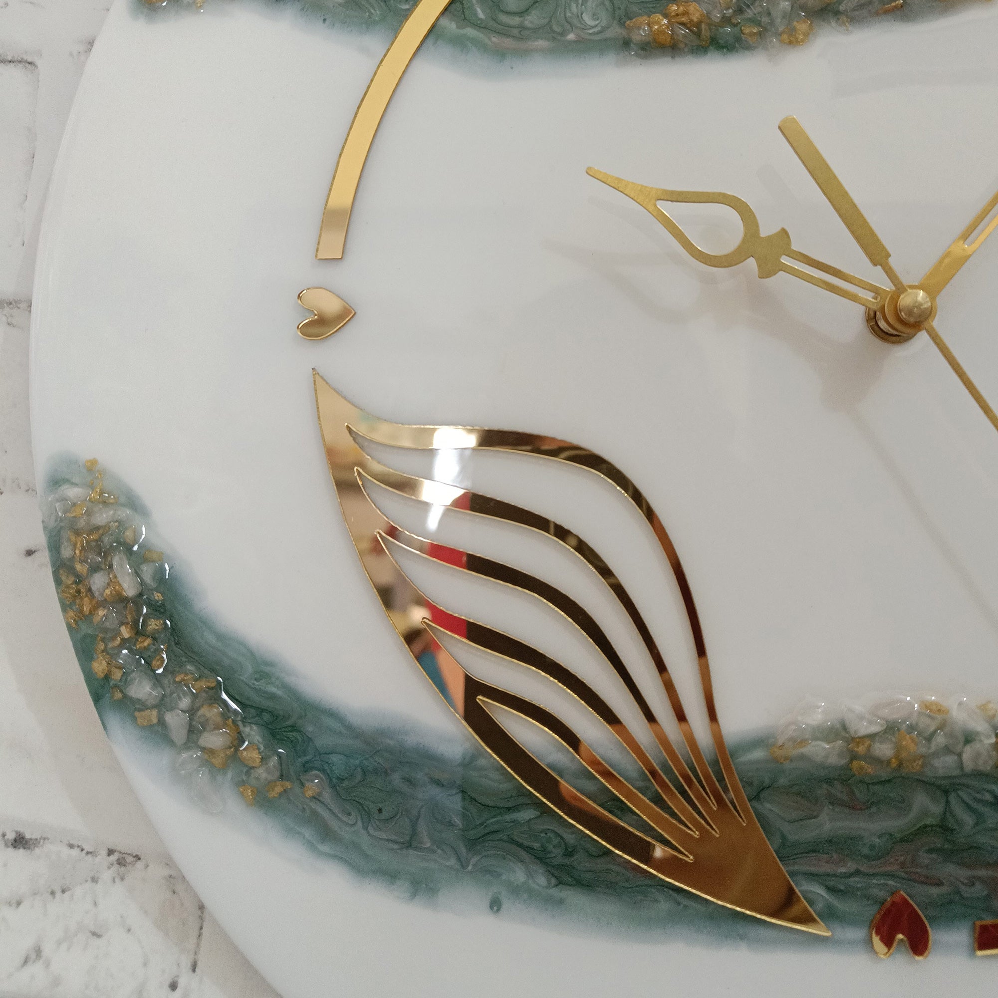 Green White With Stone Epoxy Resin Wall Clock