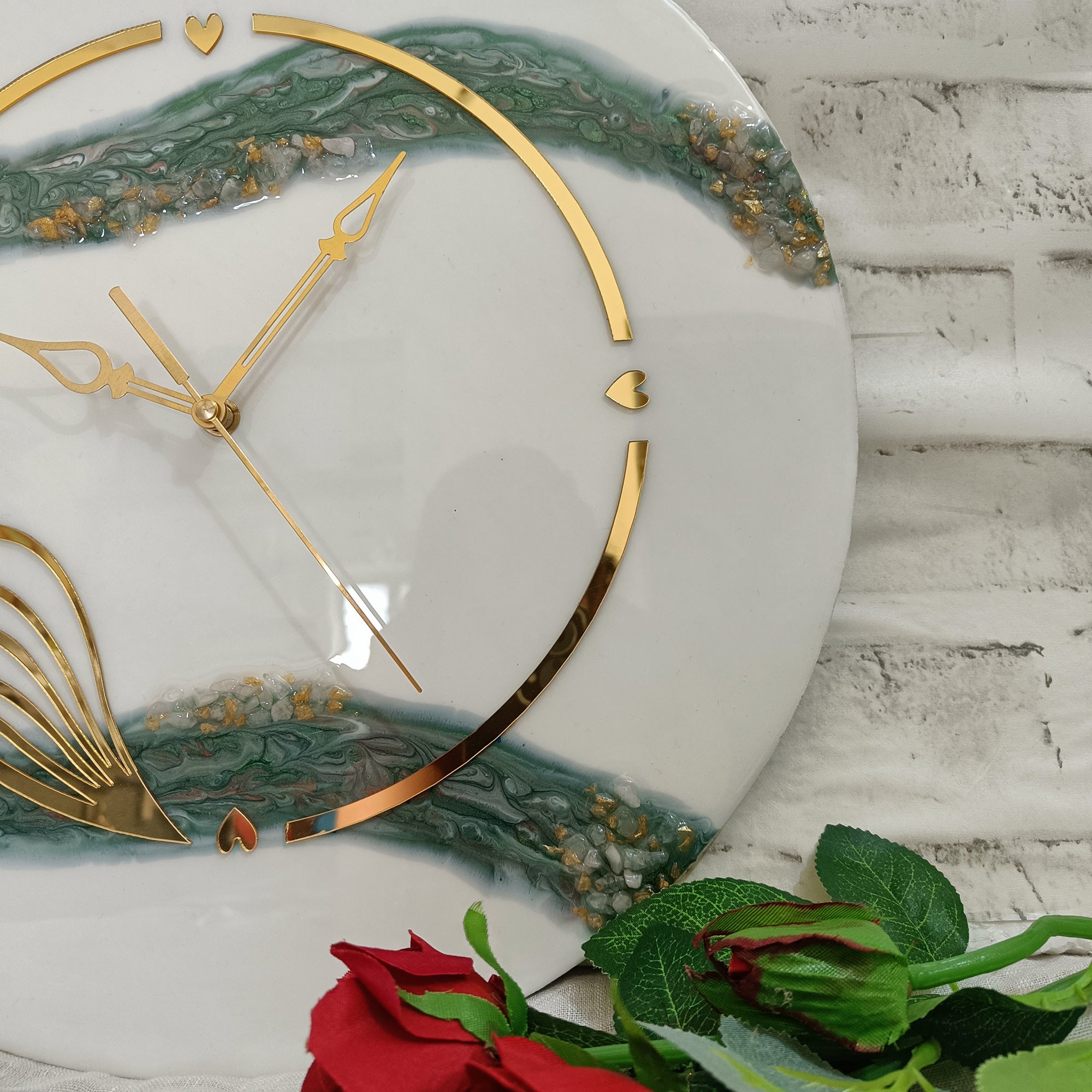 Green White With Stone Epoxy Resin Wall Clock