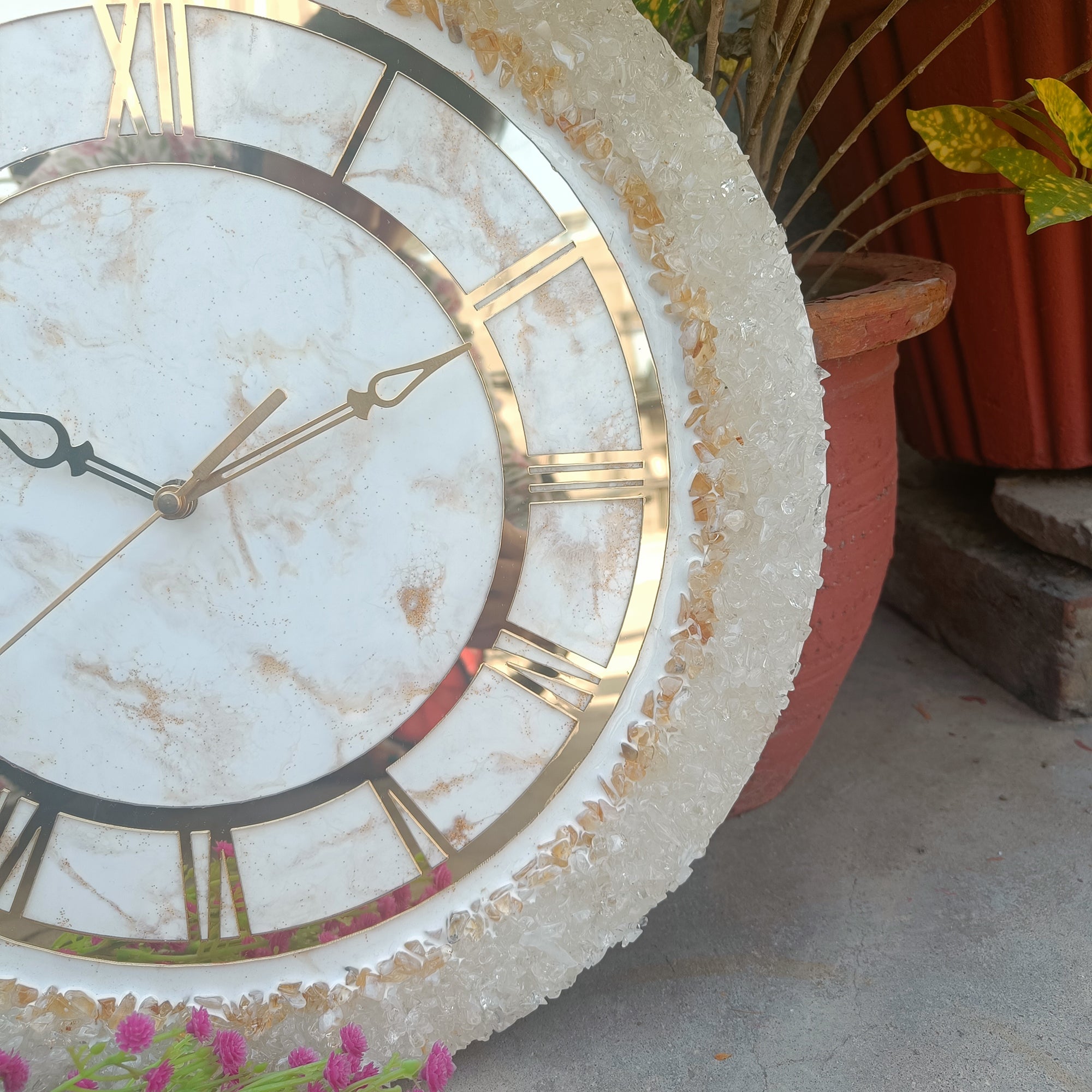 Ultimate White Stone With Gold Color Epoxy Resin Wall Clock