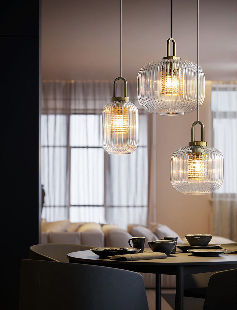 Clear glass pendant light