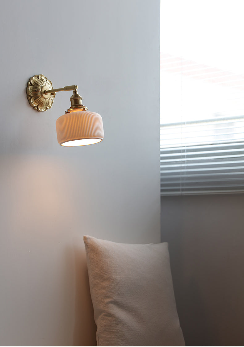Wall lamps