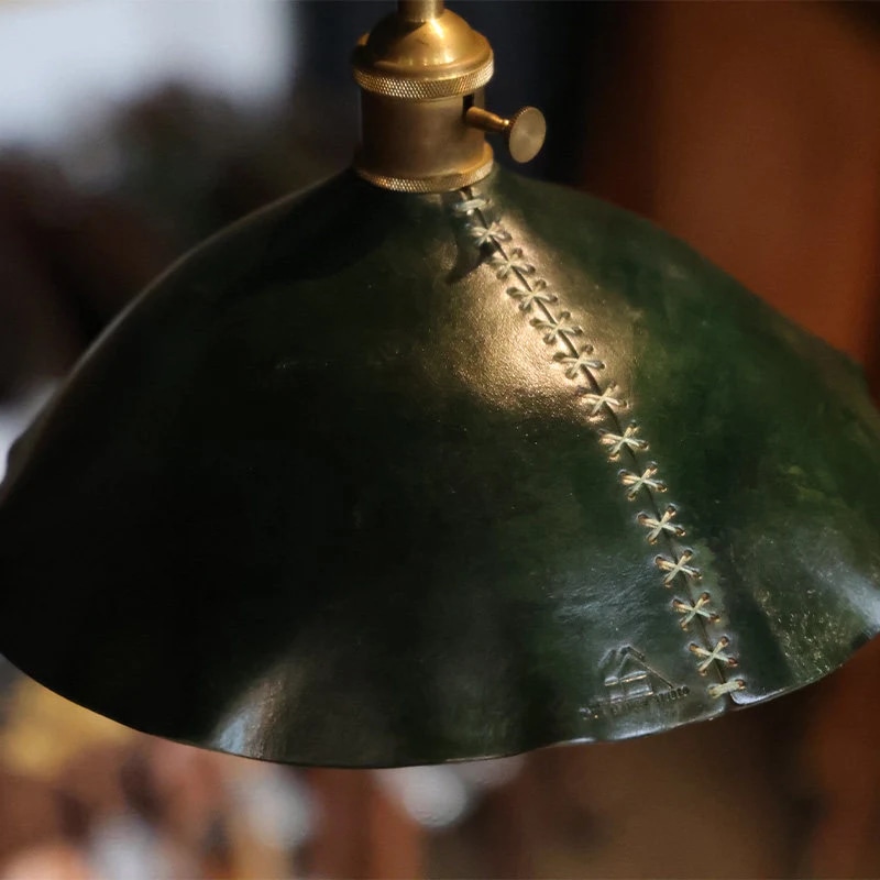 Cowhide leather shade detail 5