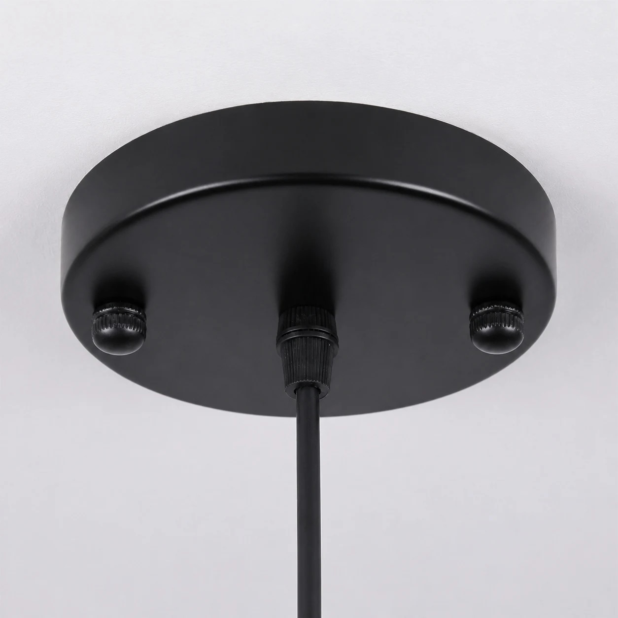 Black finish and edge detail of the outdoor light