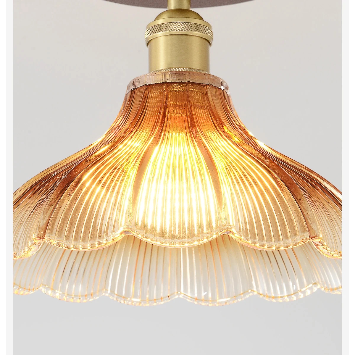Illuminated ribbed glass shade detail