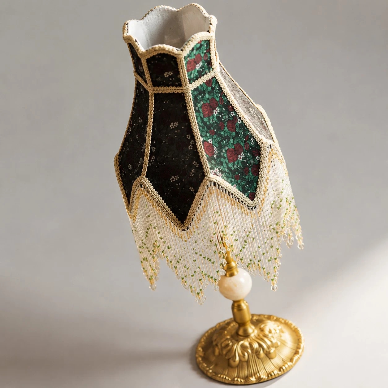 Textured fringe finish