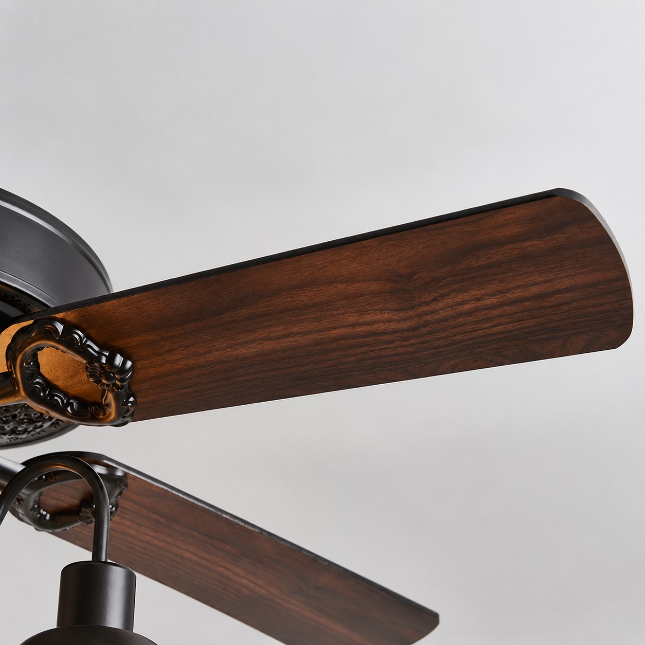 Konoha and Banana Leaf Wooden Ceiling Fan Light detail