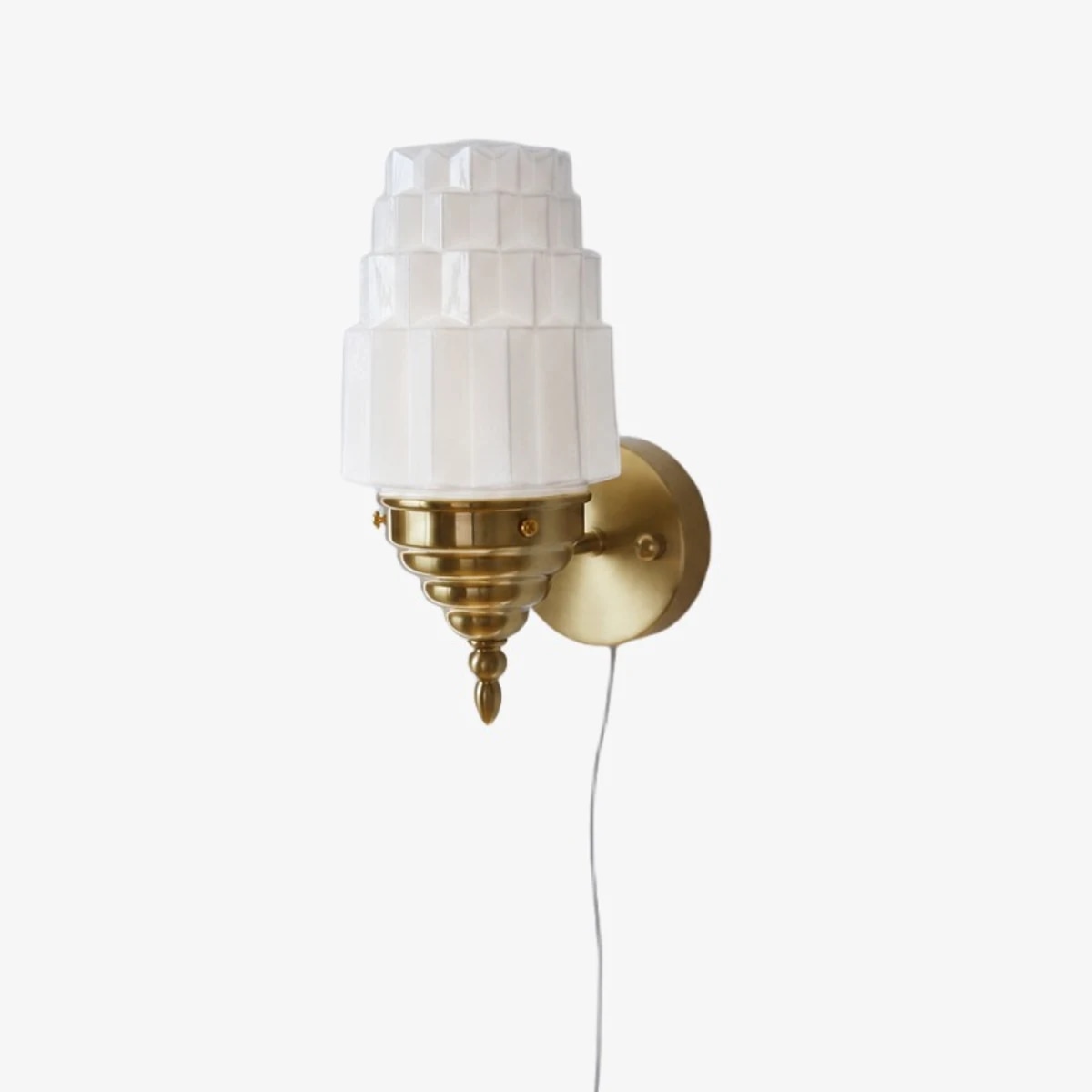 Antique brass plug-in wall sconce