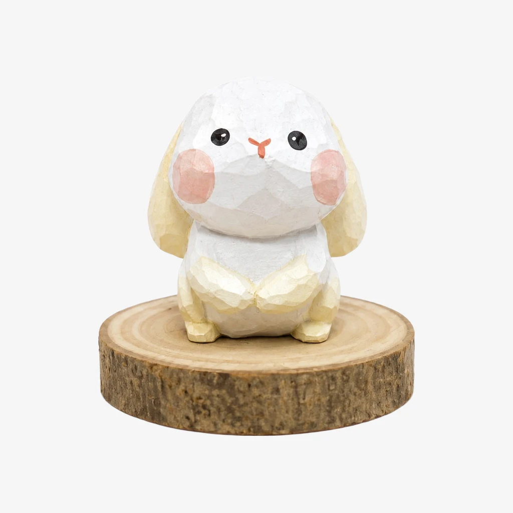 Figurines d'animaux en bois sculptées à la main