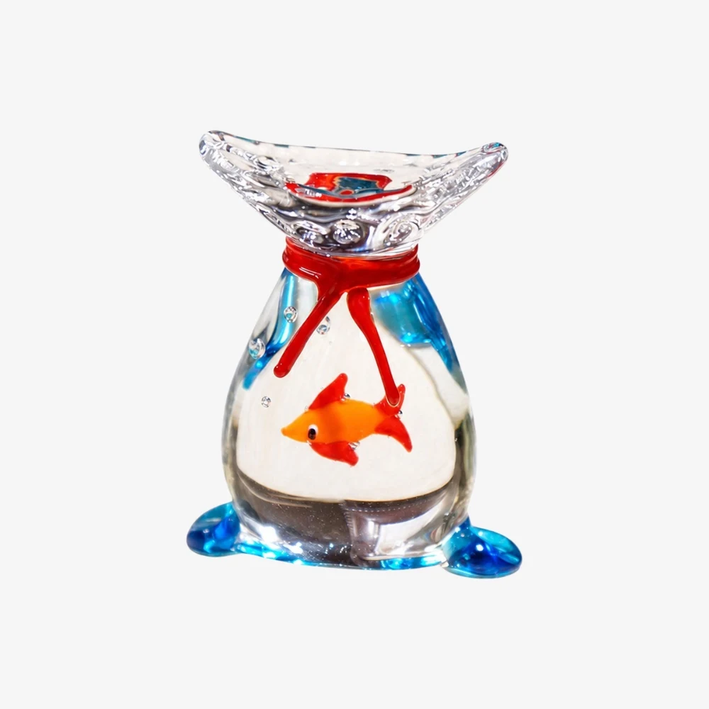 Ornement en verre fait main arrondi de style B en forme de poisson rouge