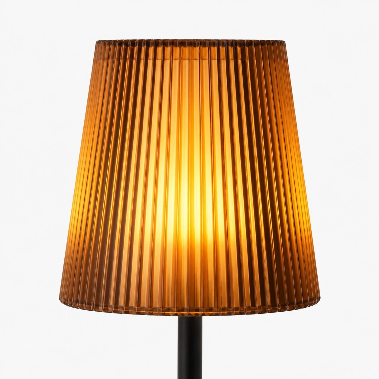 Ribbed amber shade close view