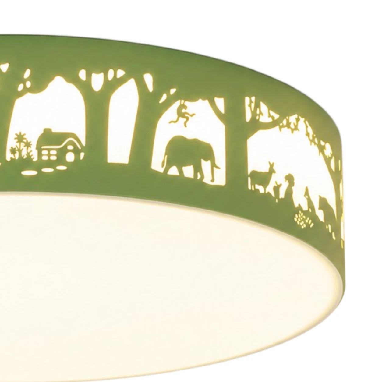 Detalhe da silhueta de animais e floresta tipo B em luminária de teto verde