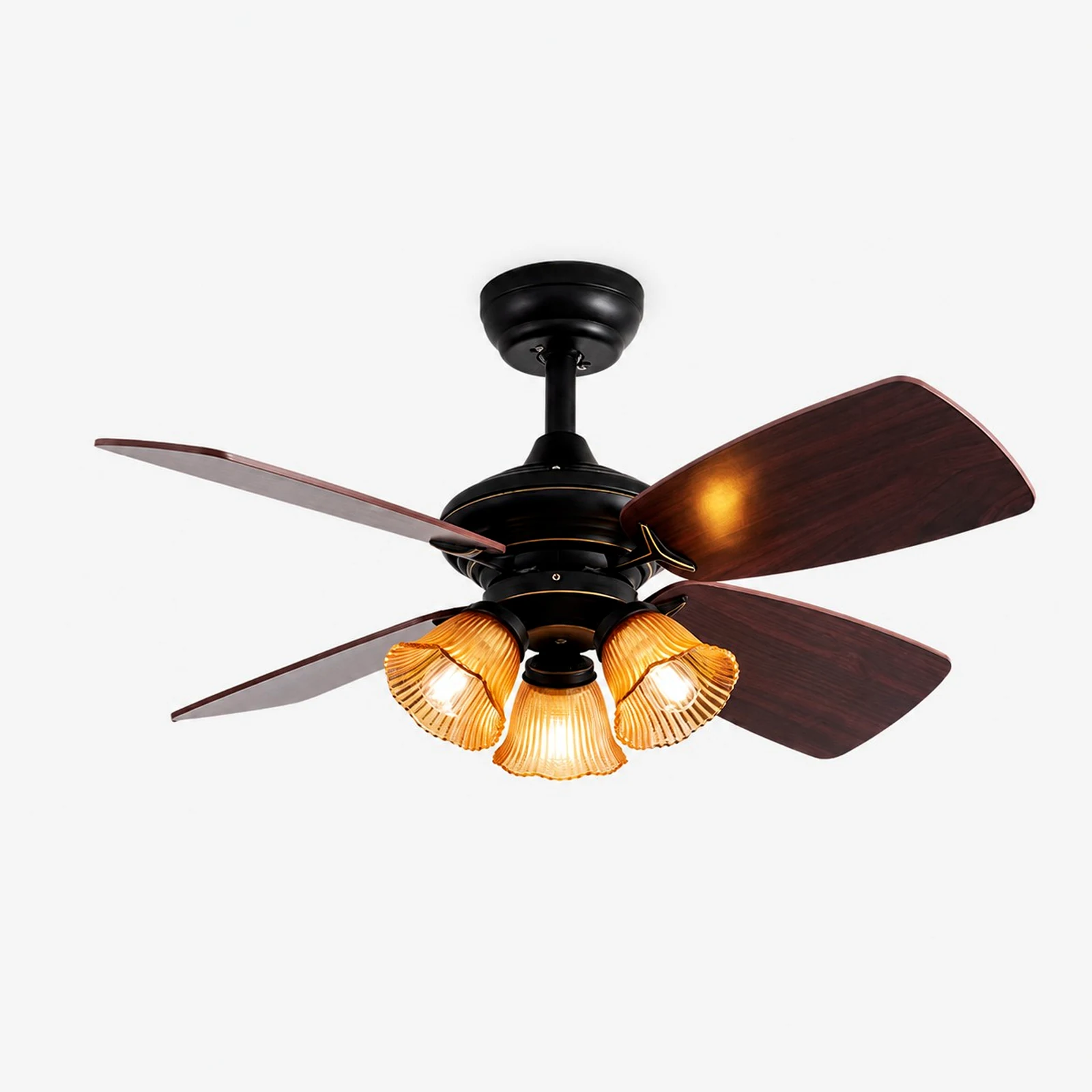 Luminária de teto com ventilador de teto em vidro âmbar preto, estilo haste suspensa, vista em ângulo.