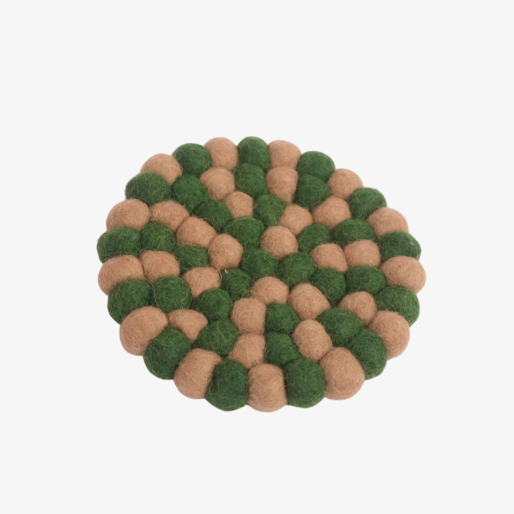 handgefertigter Filzball-Untersetzer in Waldtaupe
