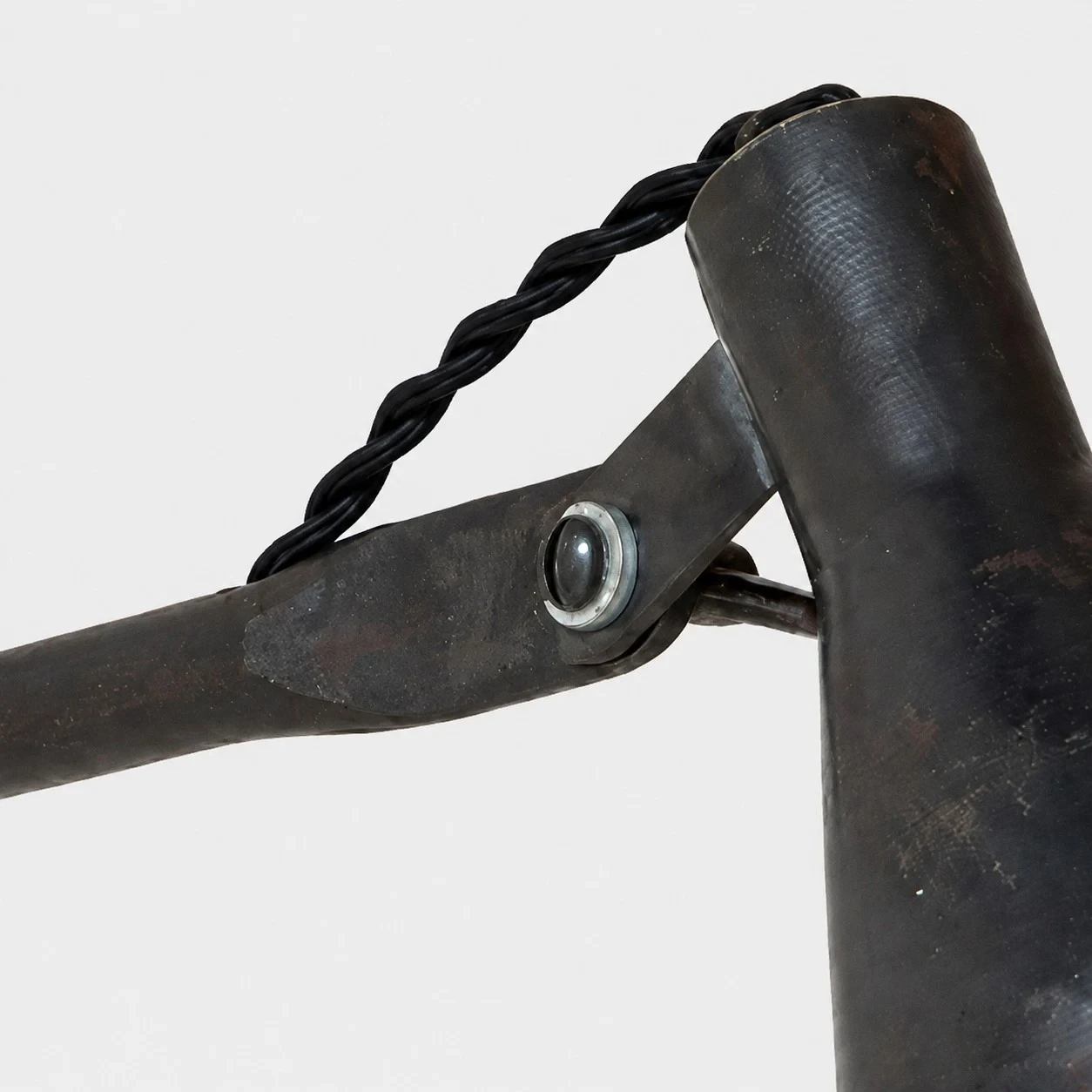 Shade hinge and twisted cord detail