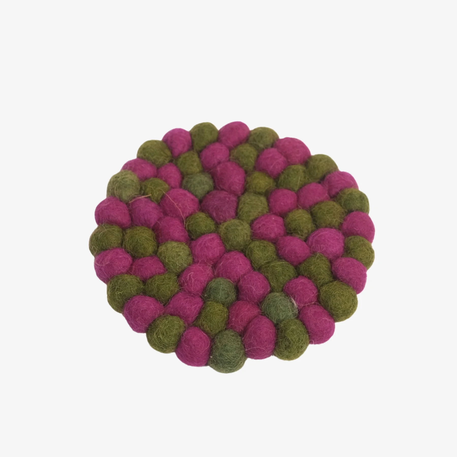 handgefertigter Filzball-Untersetzer in Beeren-Oliven-Optik