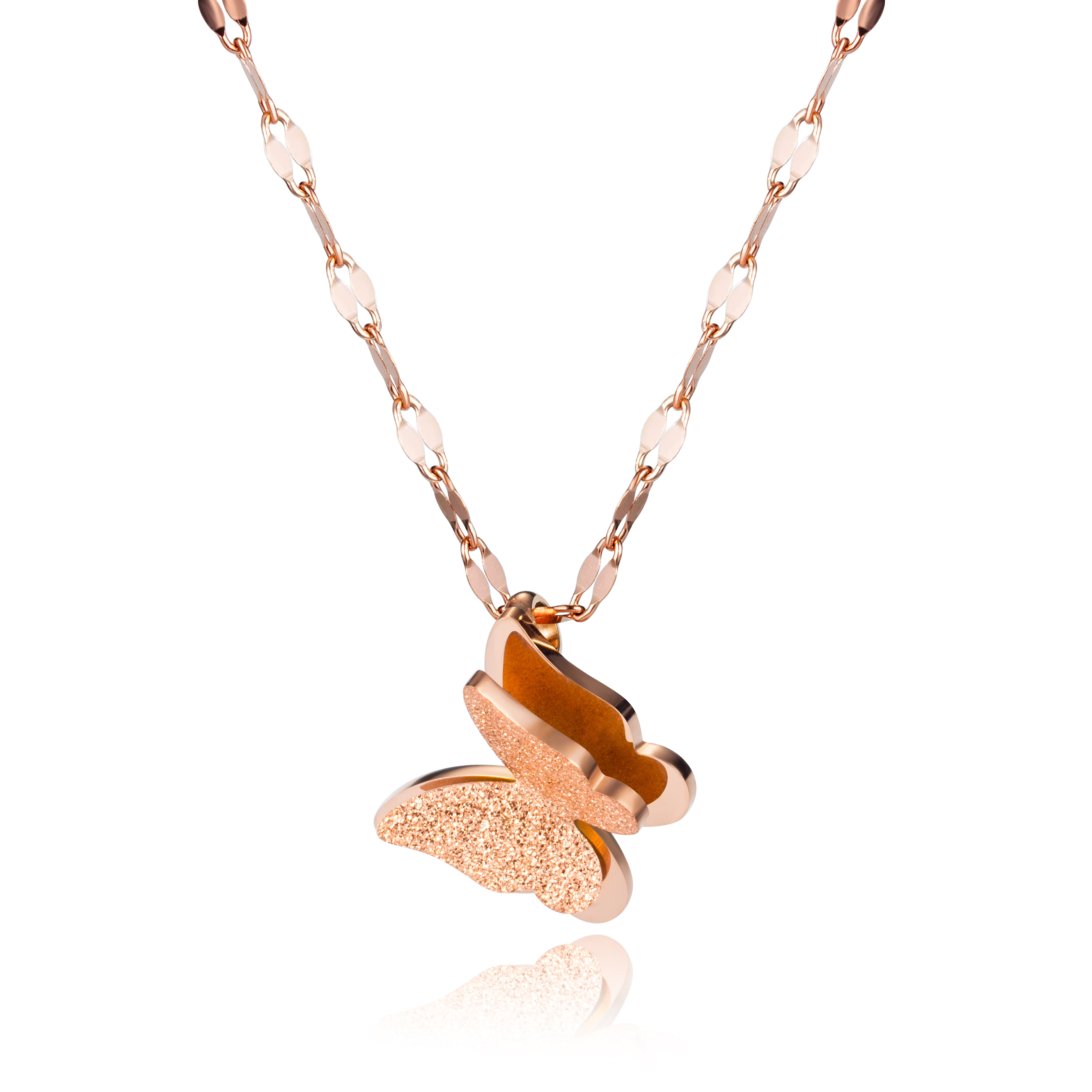 pendant necklace