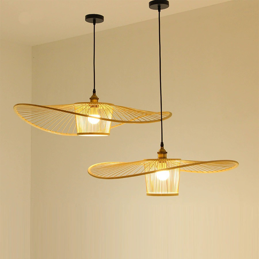 Featured outdoor light
