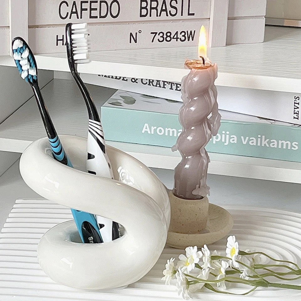 Ceramic Brush Holder