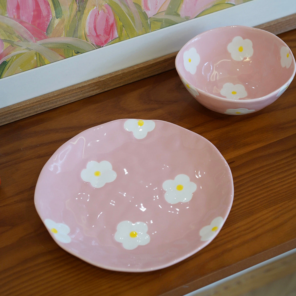 Hand-Painted Floral Porcelain Cup and Saucer Set &ndash; Vibrant Design