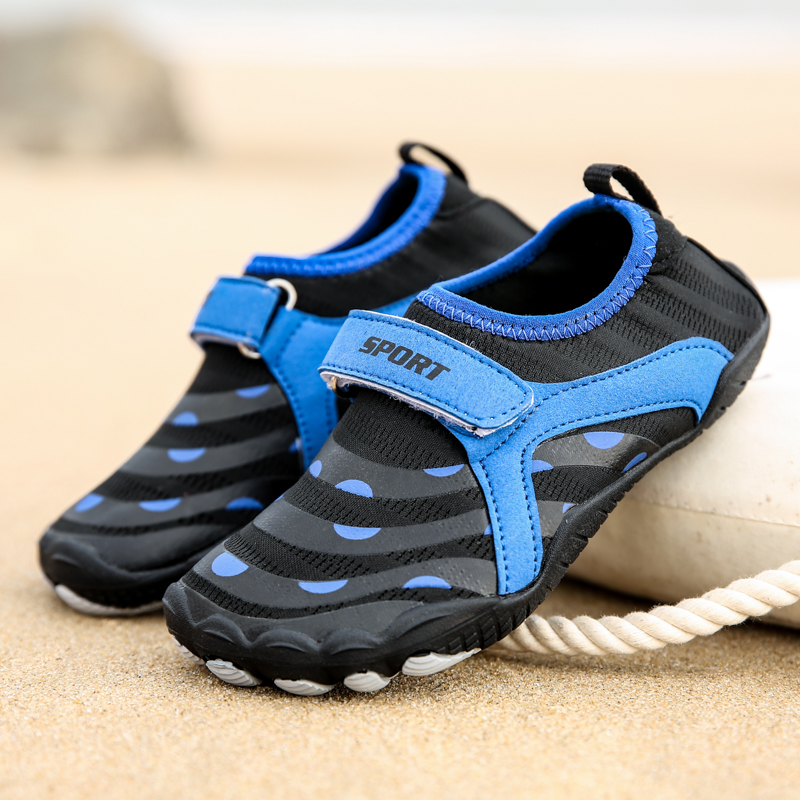 Colección Outdoor Kid Aquashoes