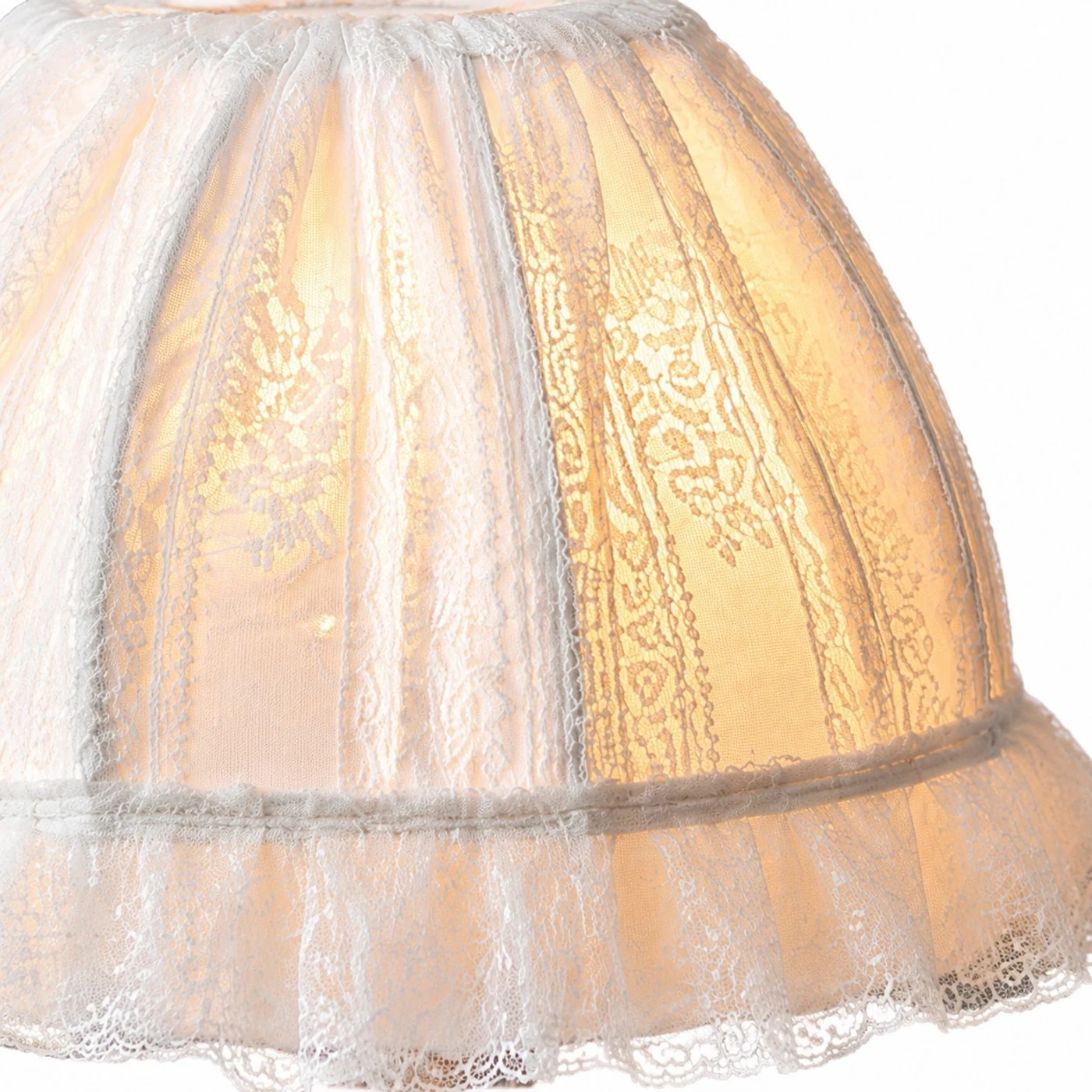 Vintage bedside table lamp shade detail